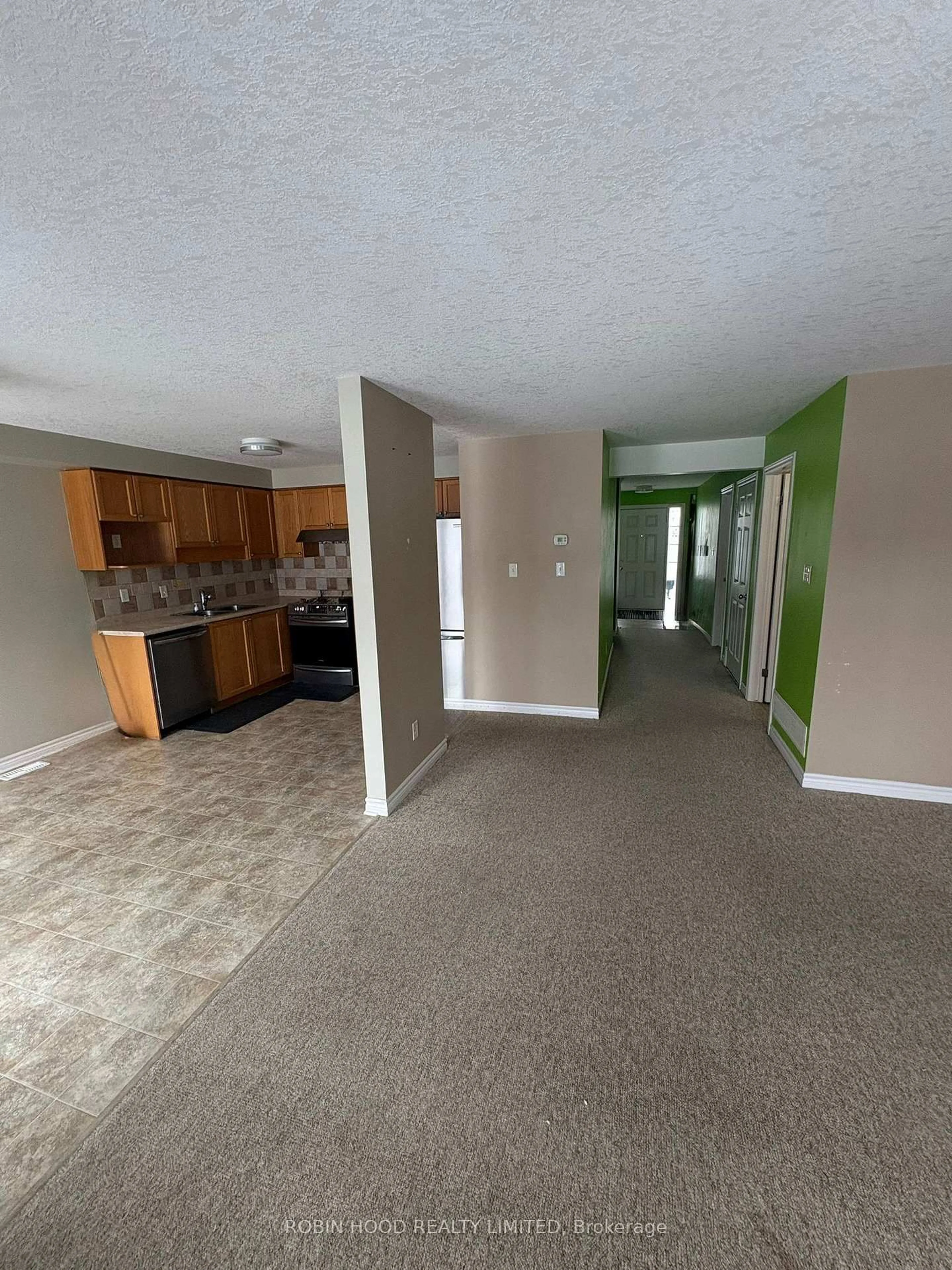 A pic of a room for 3320 Meadowgate Blvd #Unit 10, London South Ontario N6M 0A7