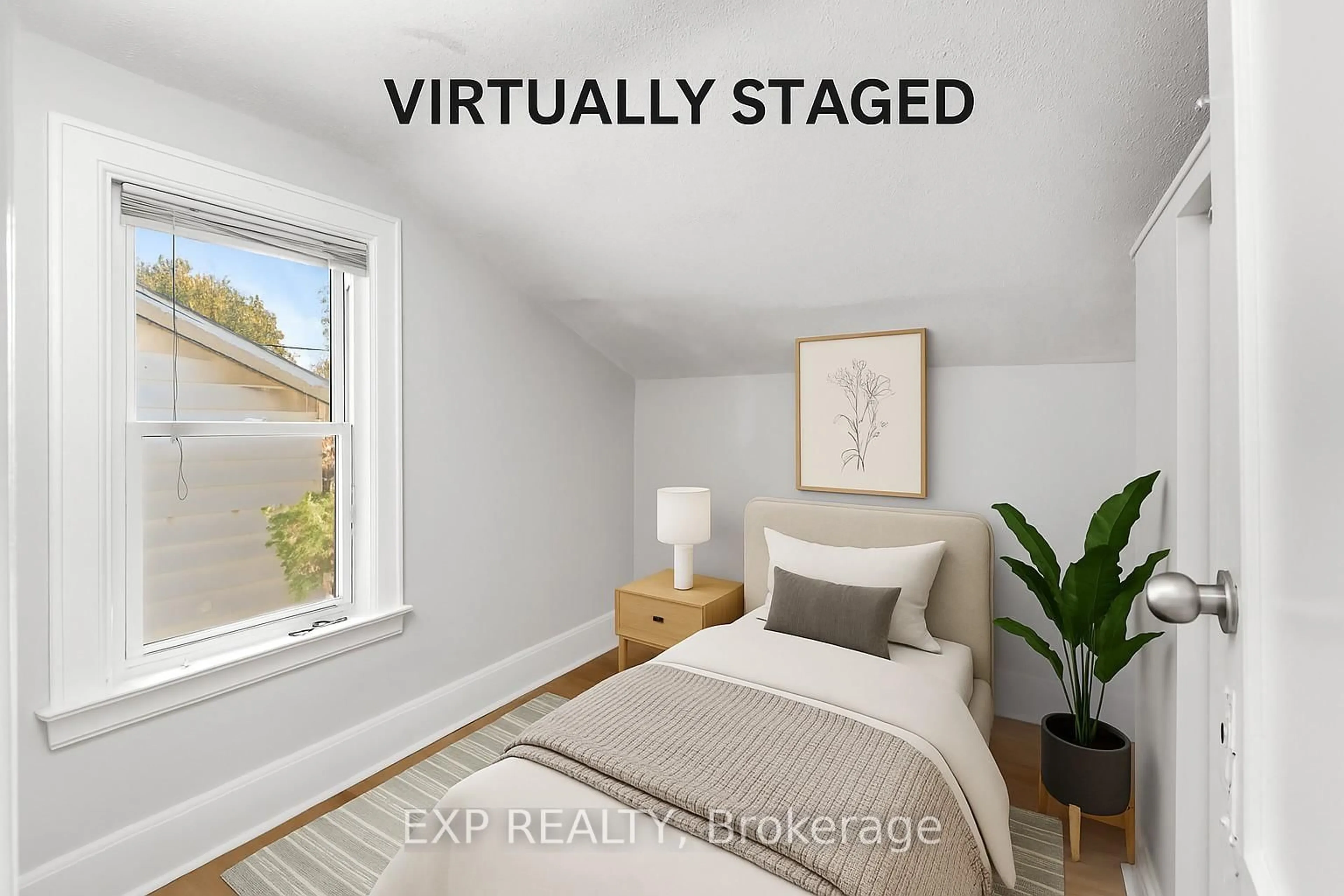 A pic of a room for 467 Grove Ave, Windsor Ontario N9A 6G3