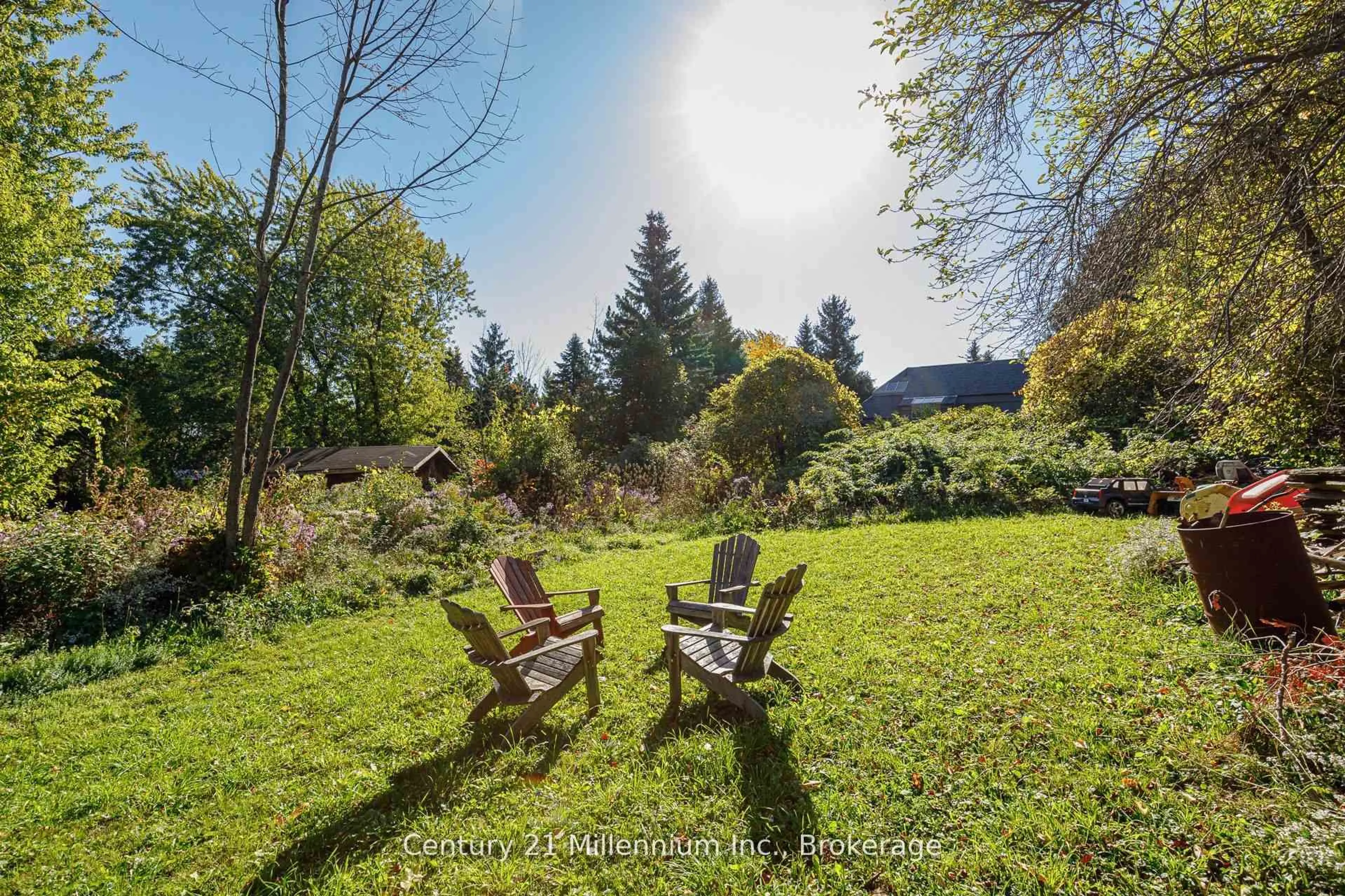 Patio, forest/trees view for 178 Sleepy Hollow Rd, Blue Mountains Ontario L9Y 0S8