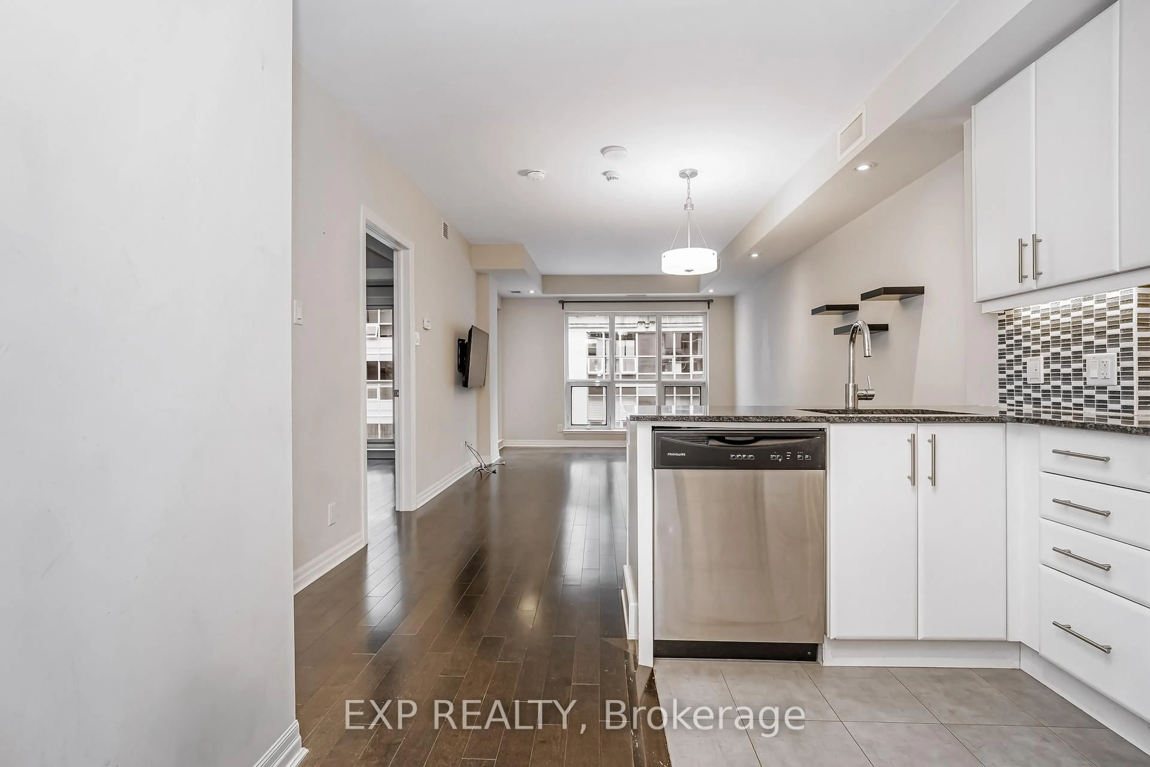 Open concept kitchen, unknown for 242 Rideau St #2606, Ottawa Ontario K1N 0B7