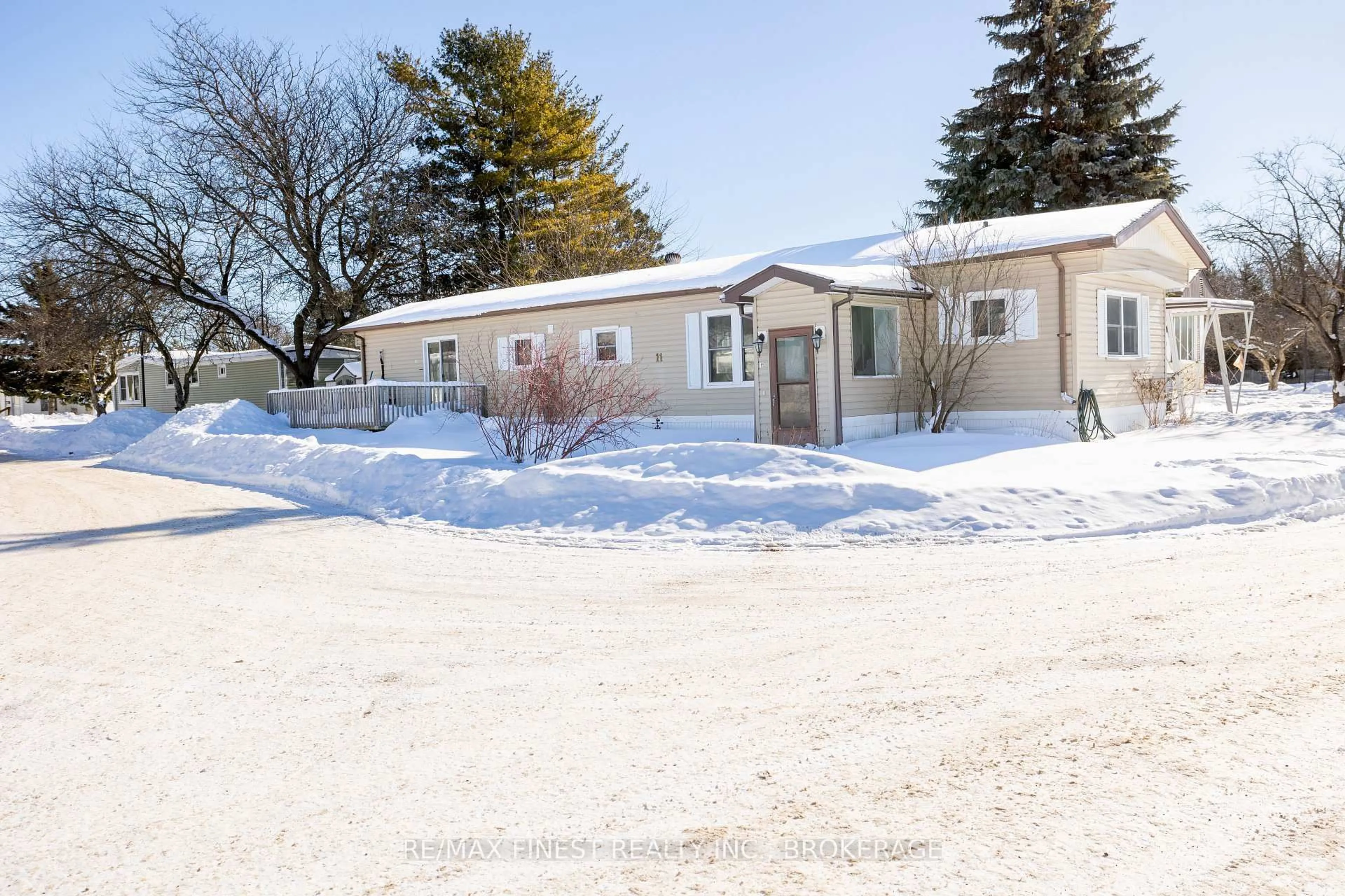 Unknown for 11 Powley Garden Dr, Kingston Ontario K7K 6A1