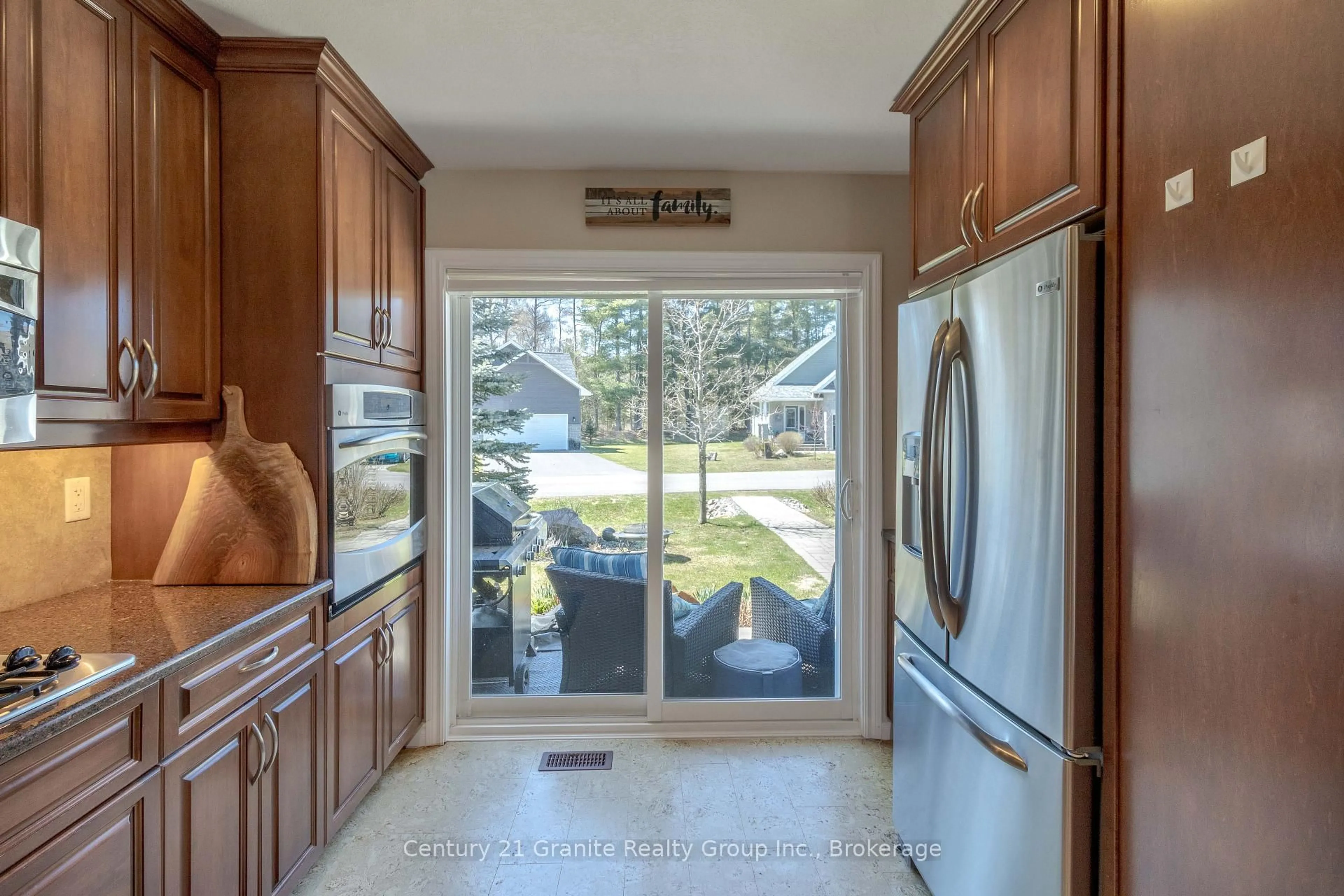 Unknown for 44 Webb Circ, Dysart et al Ontario K0M 1S0