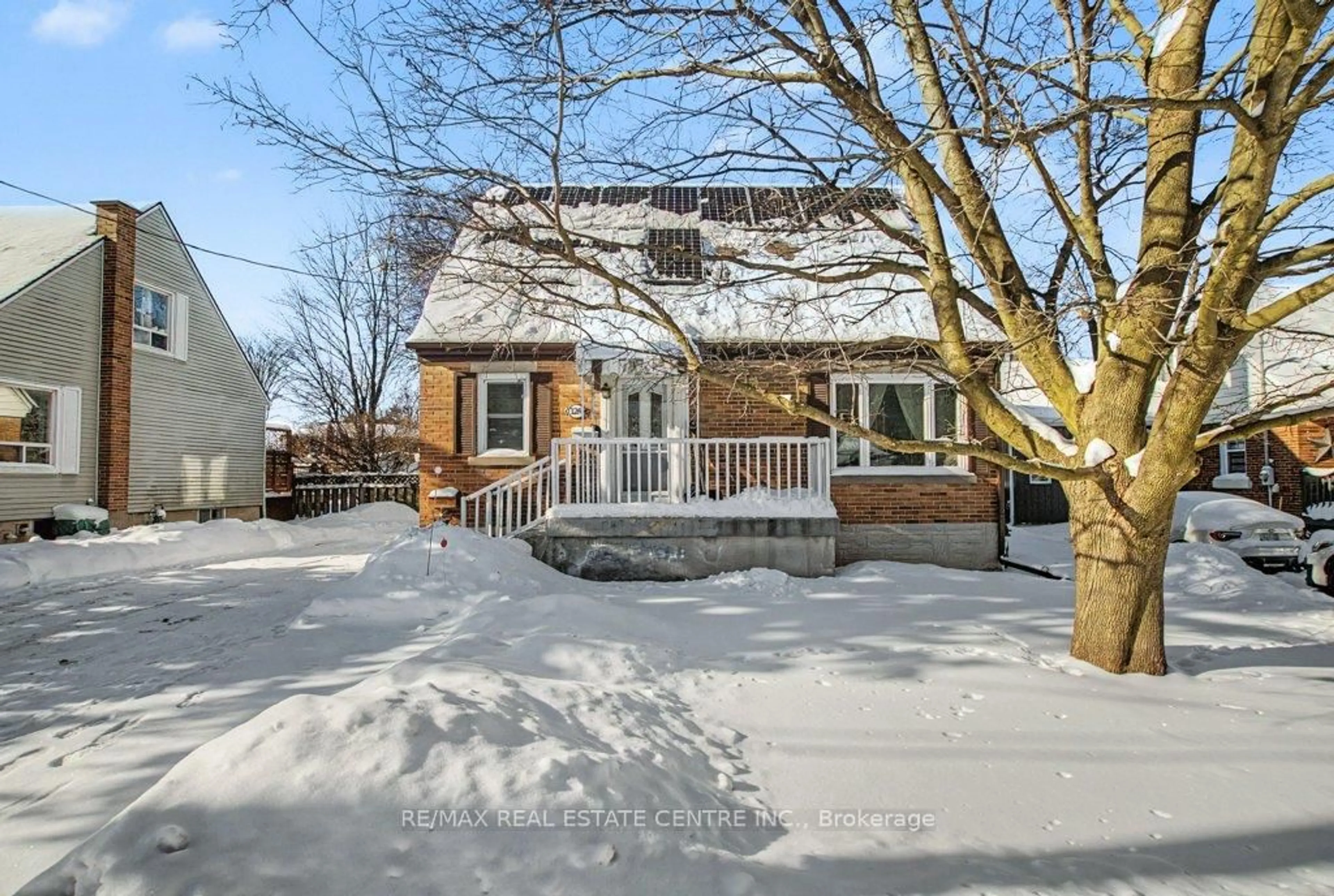 Unknown for 124 Winston Blvd, Cambridge Ontario N3C 1L7