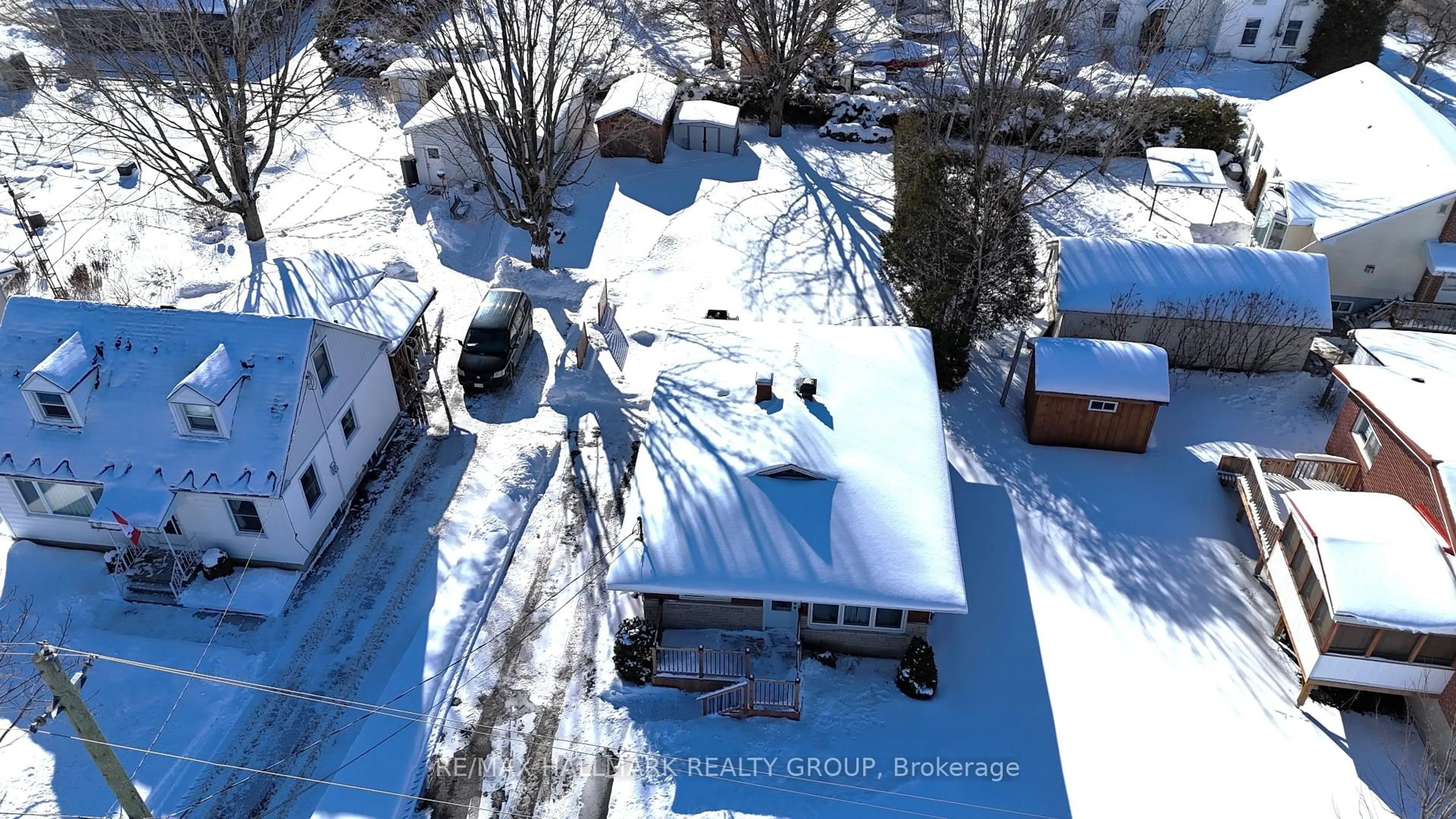 A pic from outside/outdoor area/front of a property/back of a property/a pic from drone, street for 212 Jack St, North Grenville Ontario K0G 1J0
