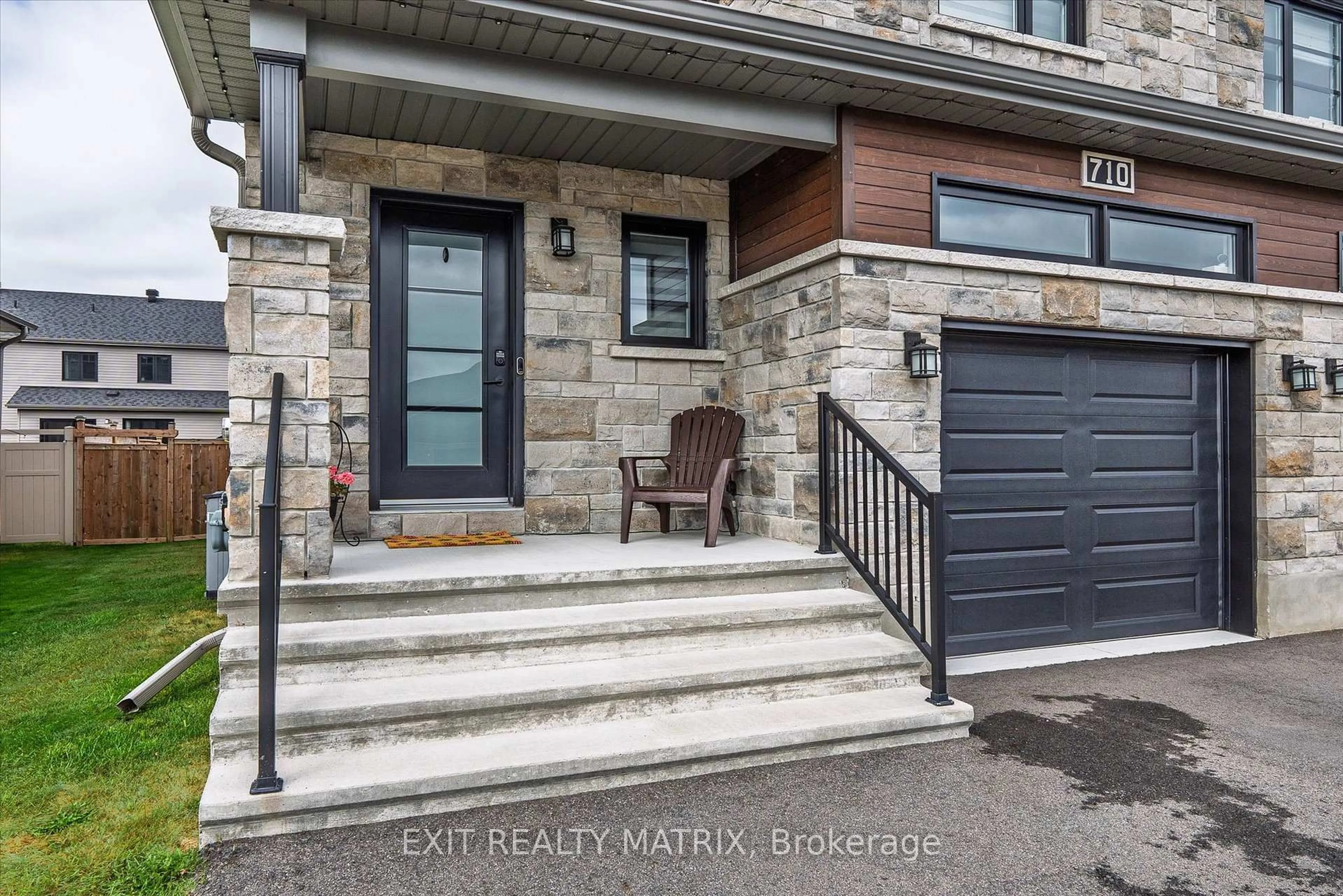 Home with brick exterior material, street for 710 Azure St, Russell Ontario K4R 0E5