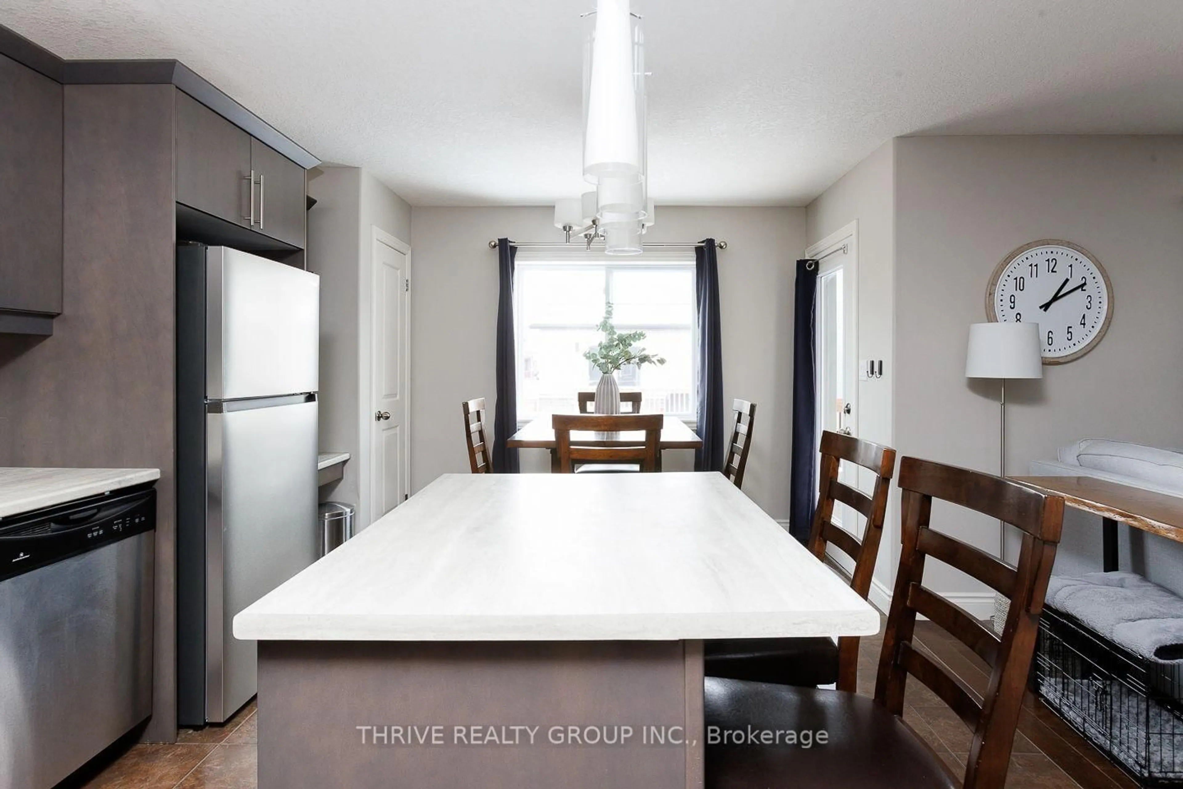 Dining room, unknown for 33 ABBOTT St, Strathroy-Caradoc Ontario N7G 0B6