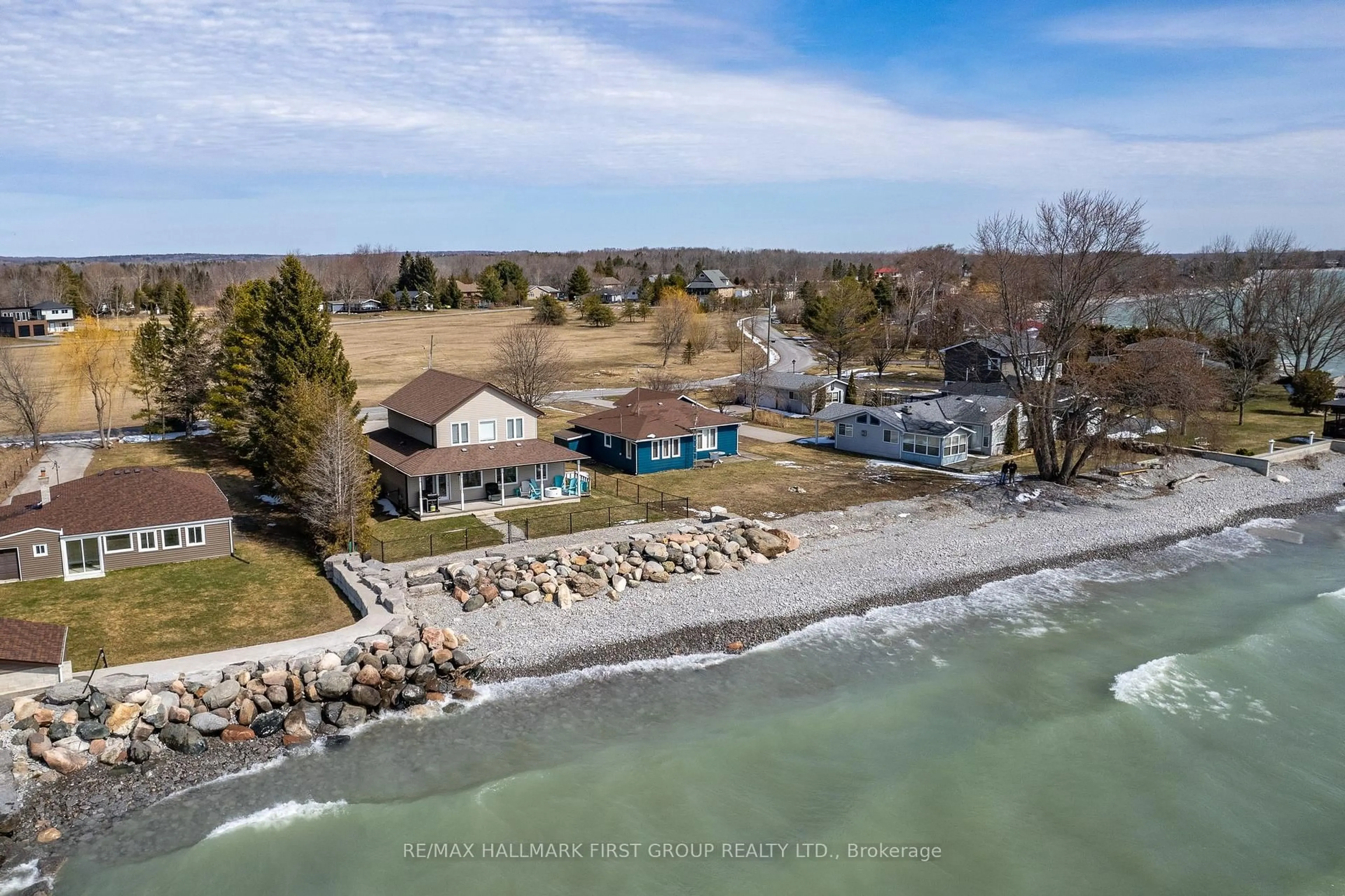 A pic from outside/outdoor area/front of a property/back of a property/a pic from drone, water/lake/river/ocean view for 44 GREENWAY Circ, Brighton Ontario K0K 1H0