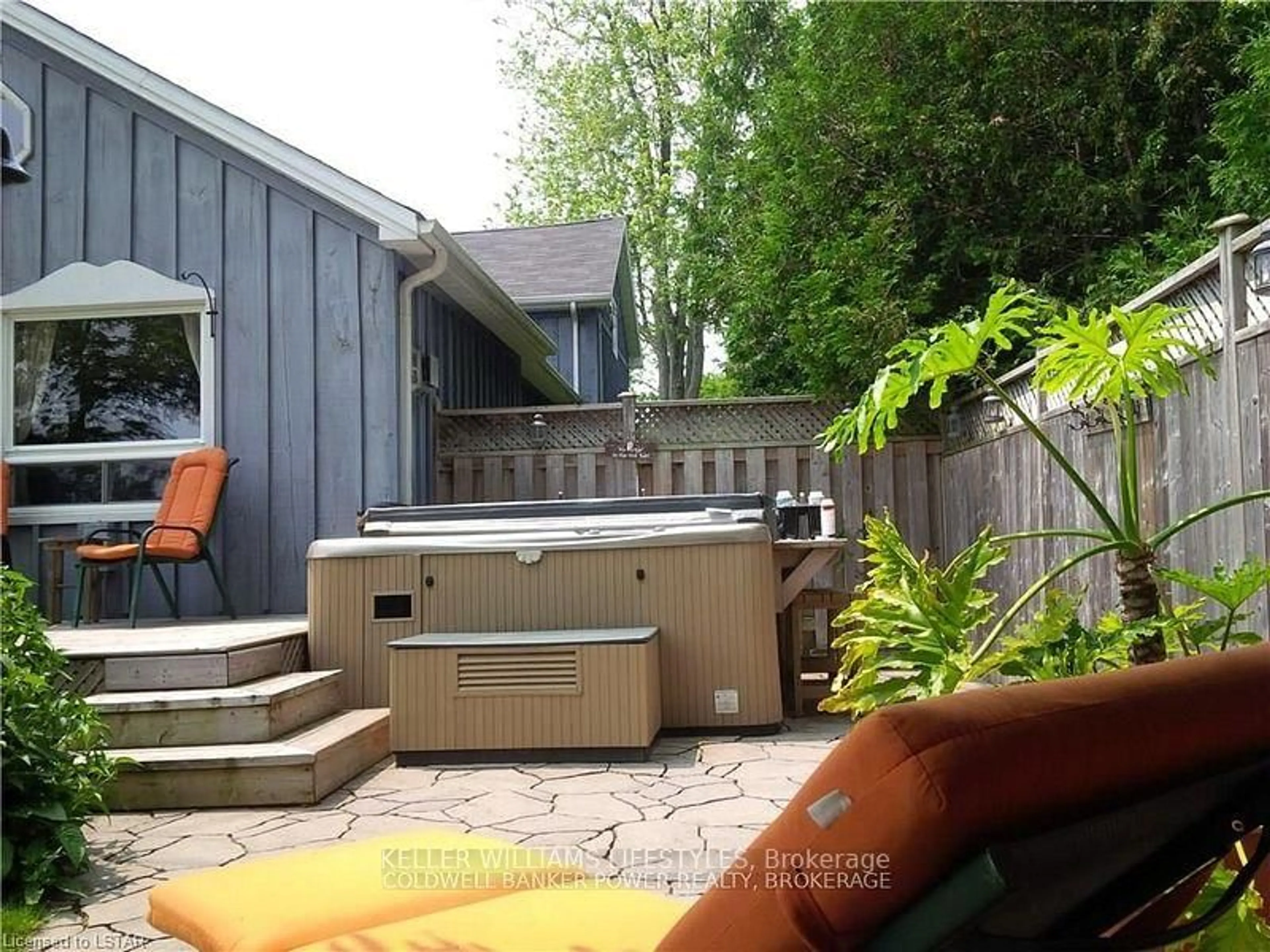 Patio, street for 23904 Denfield Rd, Middlesex Centre Ontario N0M 1P0