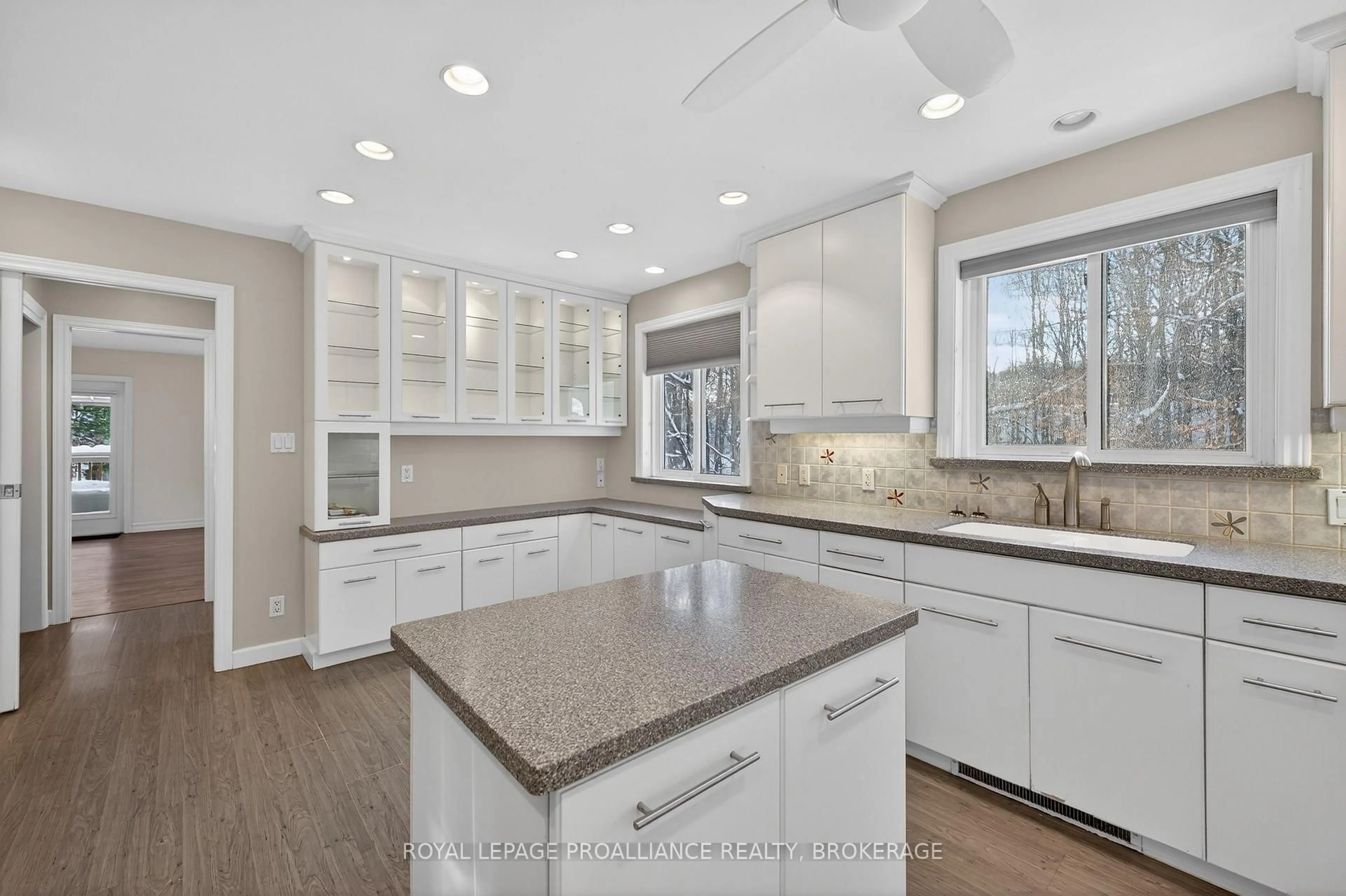 Open concept kitchen, ceramic/tile floor for 3961 Waterfall Lane, Hartington Ontario K0H 1W0