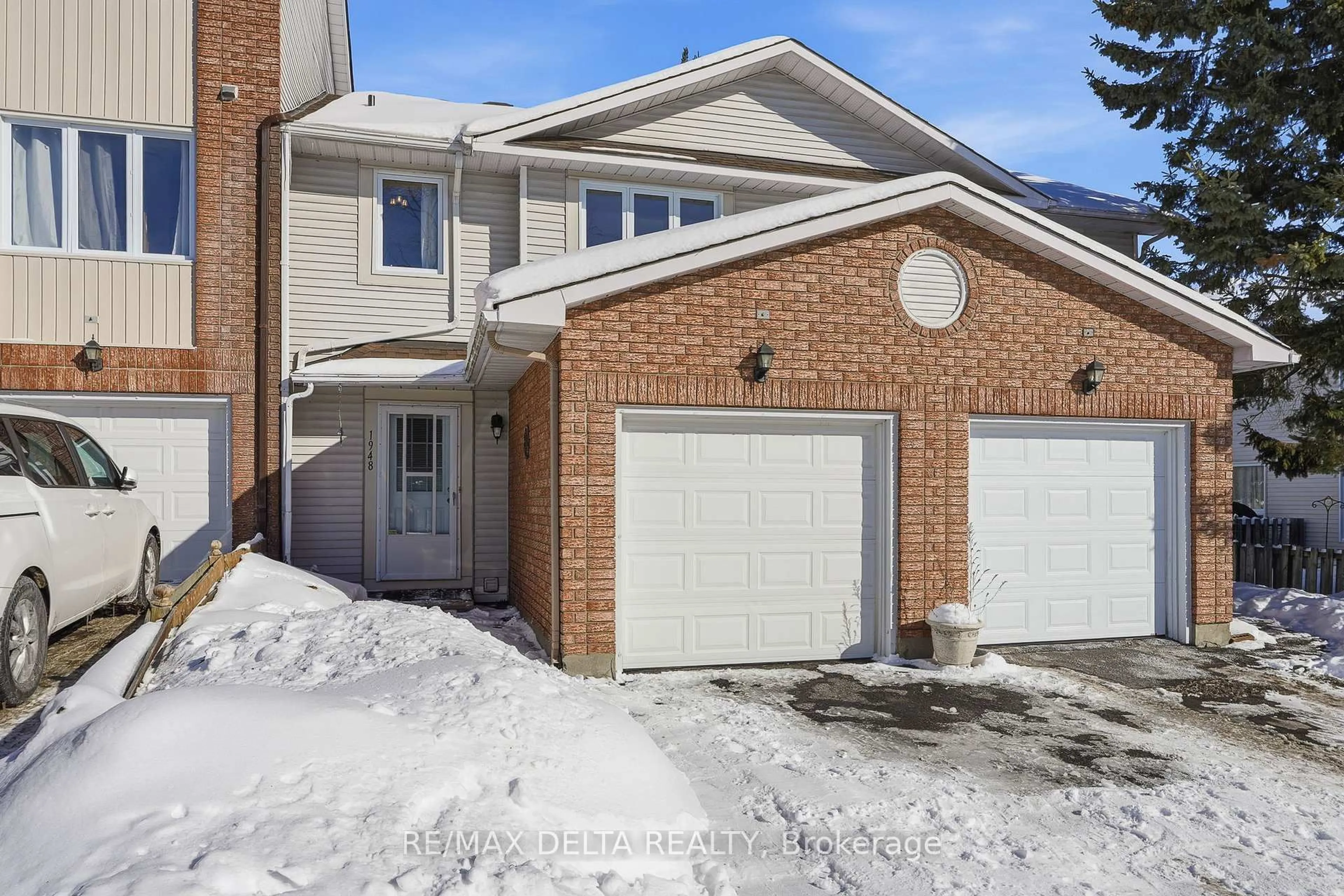 Home with brick exterior material, street for 1948 Riviera Terr #7, Clarence-Rockland Ontario K4K 1J4