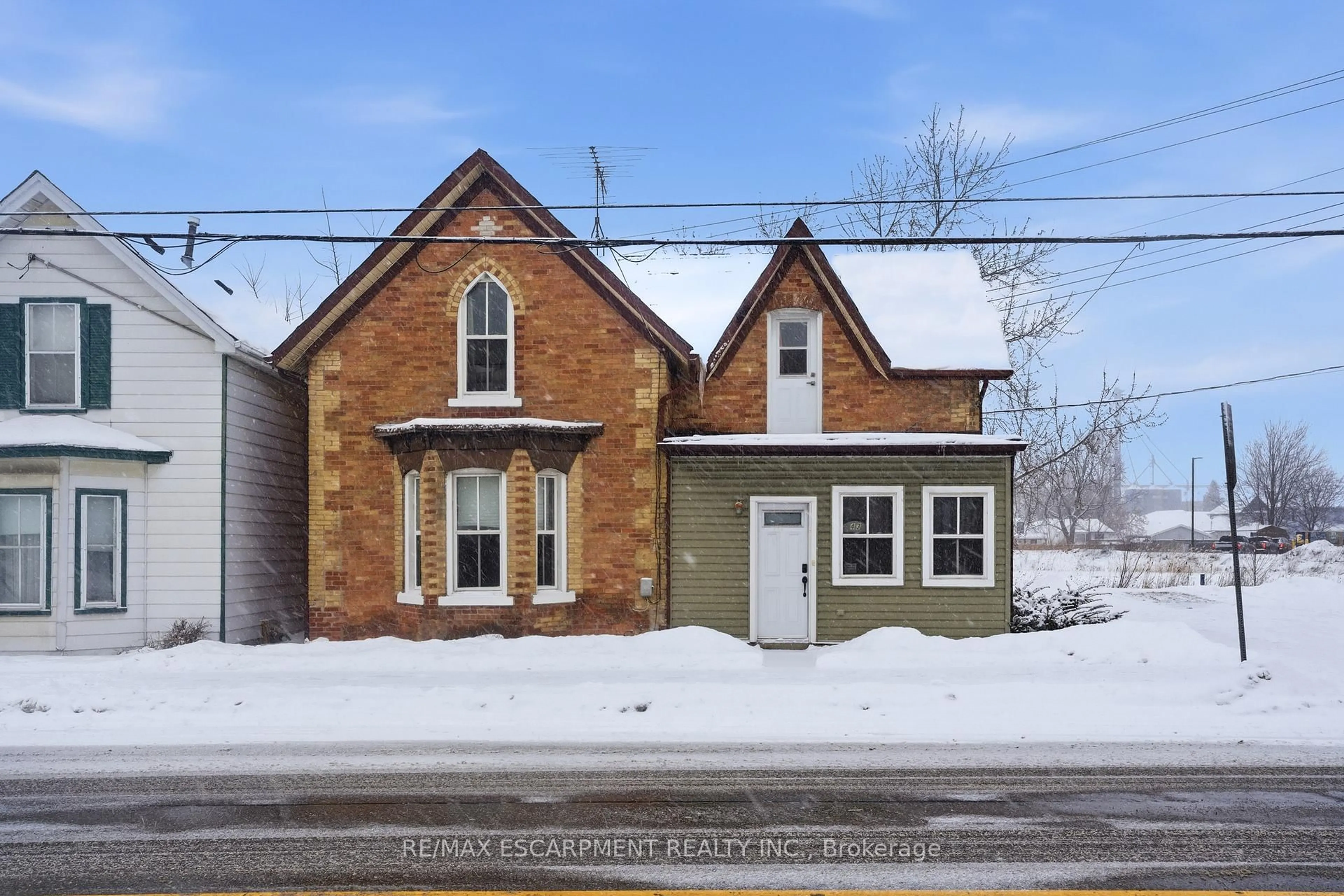 Home with brick exterior material, street for 43 Main St, Haldimand Ontario N0A 1H0
