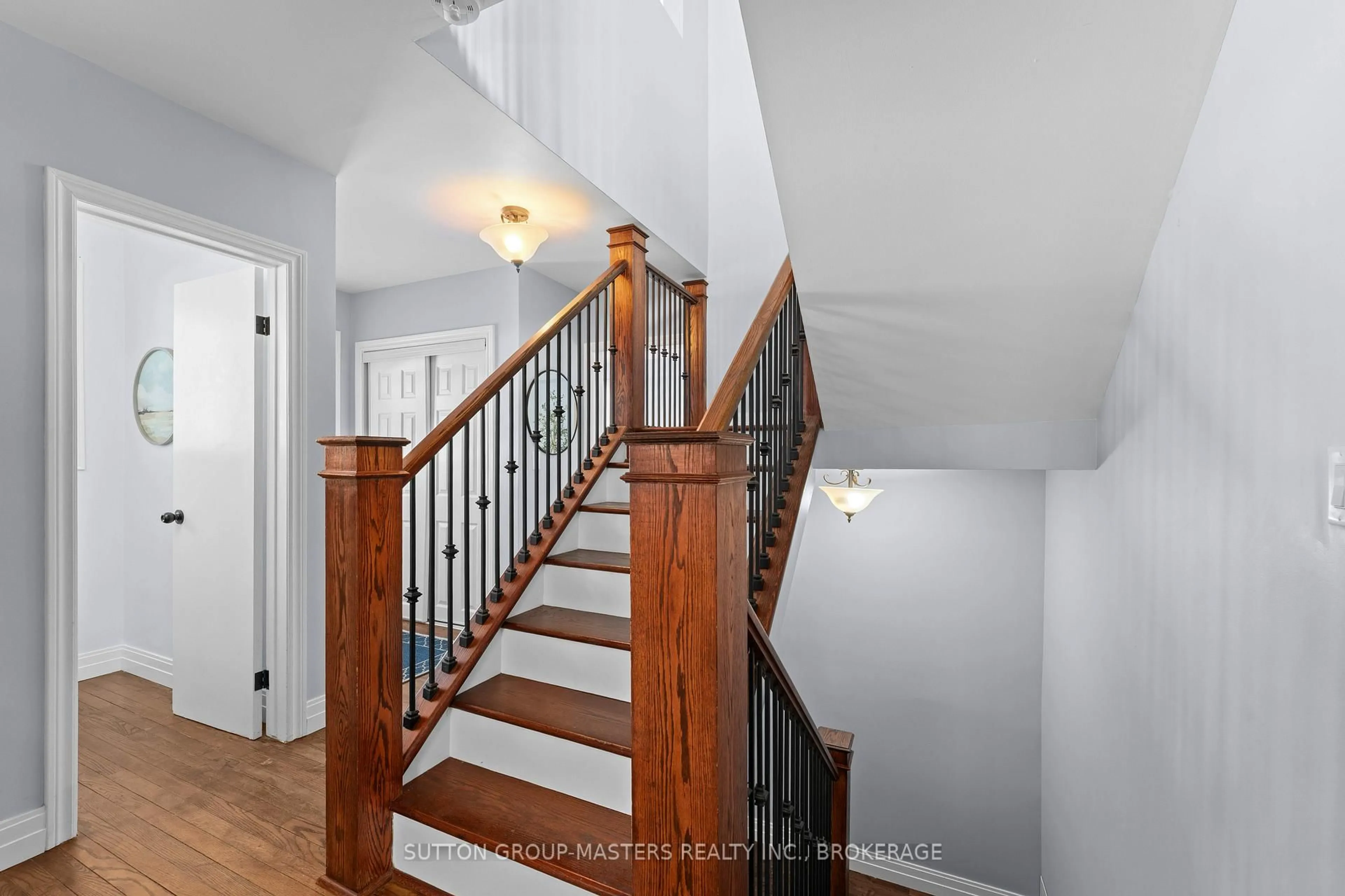 Unknown for 58 Cliff Cres, Kingston Ontario K7M 1A8