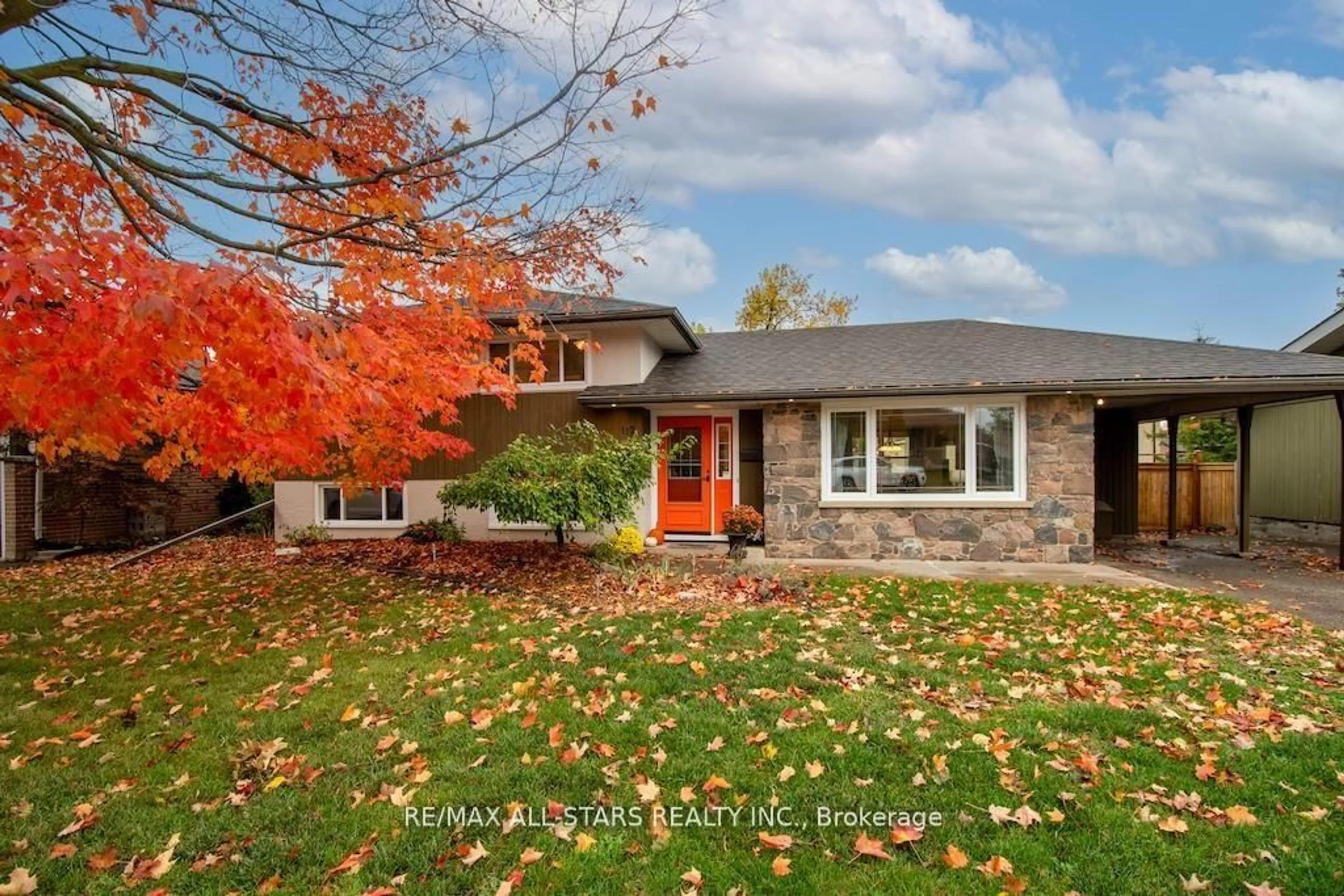 Home with brick exterior material, street for 112 Adelaide St, Kawartha Lakes Ontario K9V 4L9