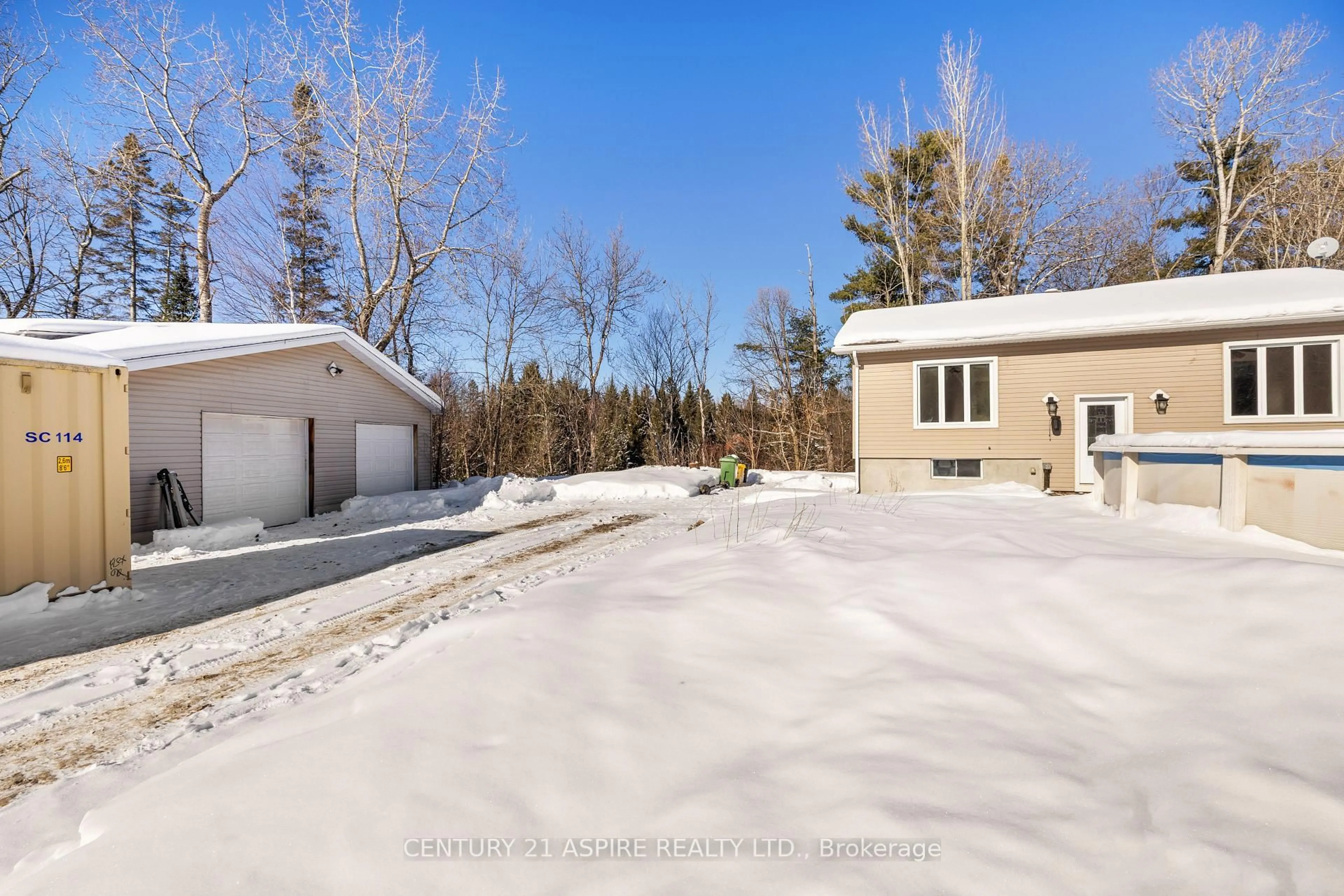 A pic from outside/outdoor area/front of a property/back of a property/a pic from drone, street for 84 Sandy Beach Rd, Pembroke Ontario K8A 6W8