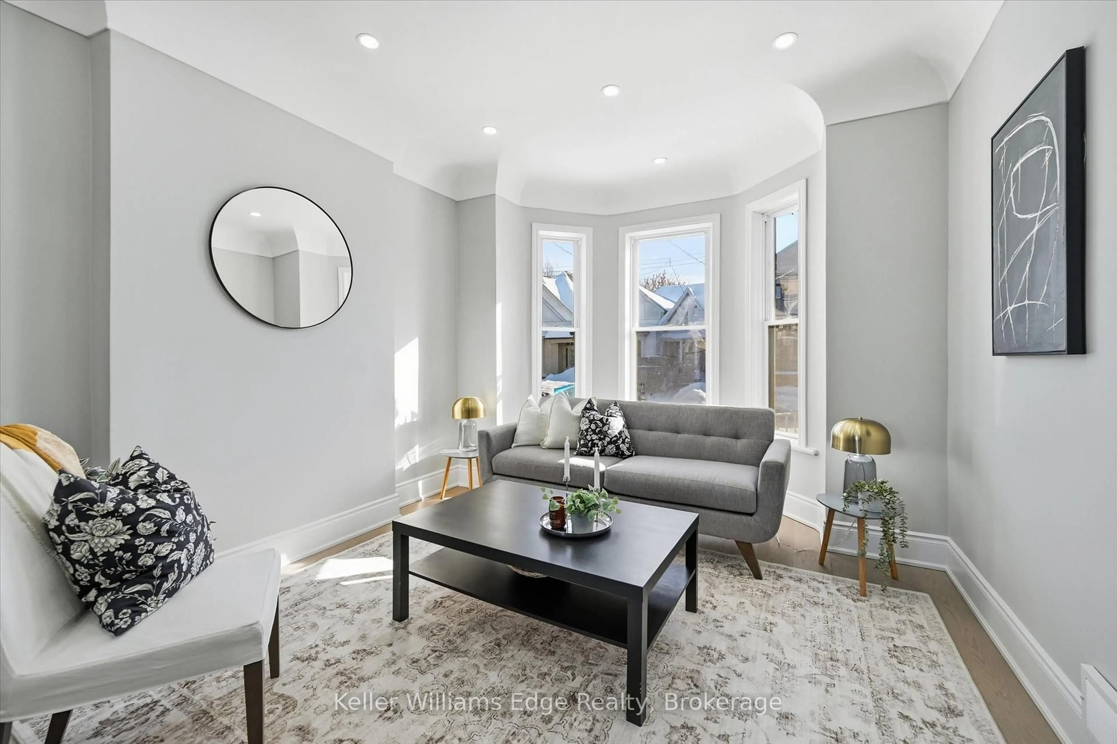 Living room with furniture, unknown for 65 Smith Ave, Hamilton Ontario L8L 5P2