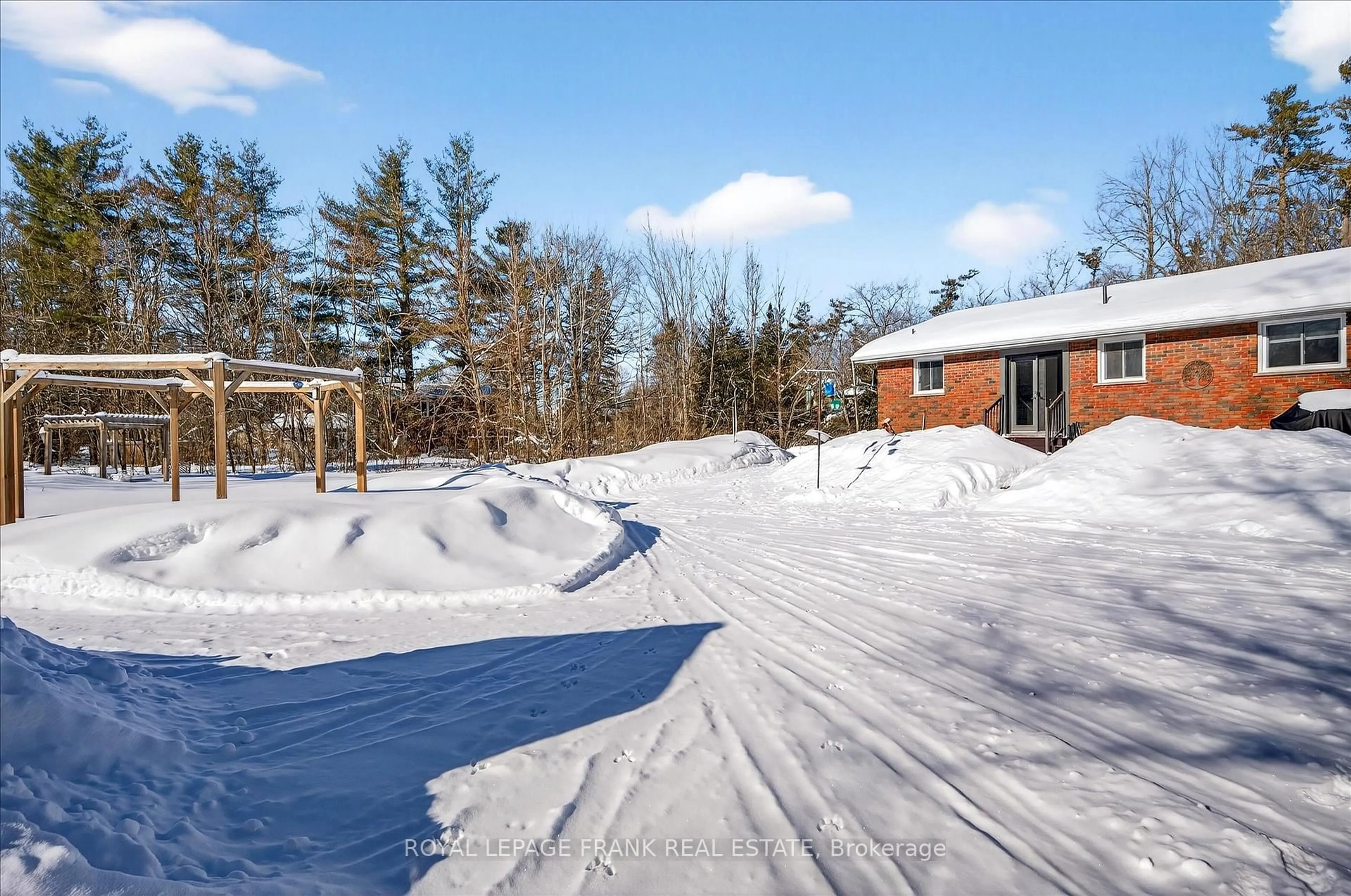 A pic from outside/outdoor area/front of a property/back of a property/a pic from drone, street for 419 South Beach Rd, Douro-Dummer Ontario K0L 2H0