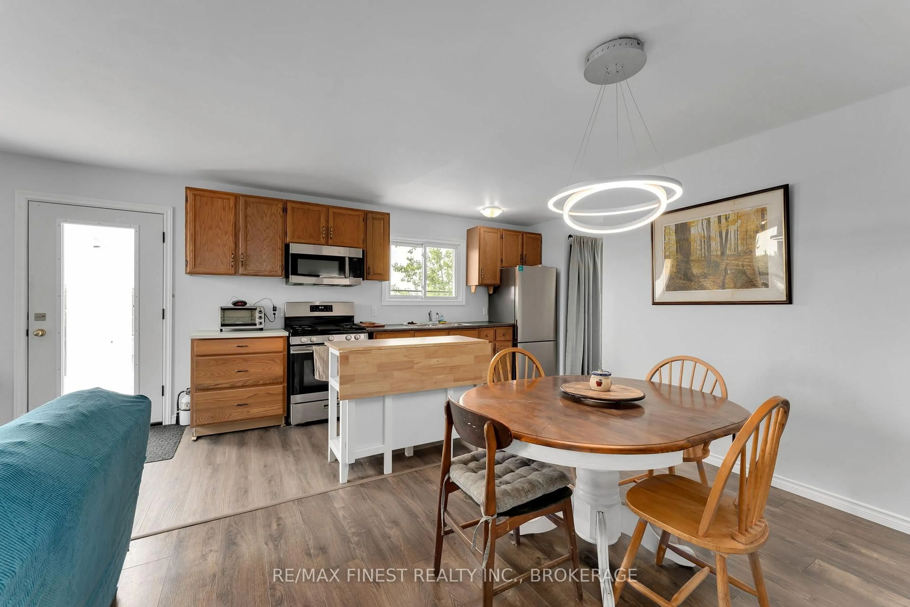 Open concept kitchen, unknown for 780 Wing Rd, Bissett Creek Ontario K0H 2H0