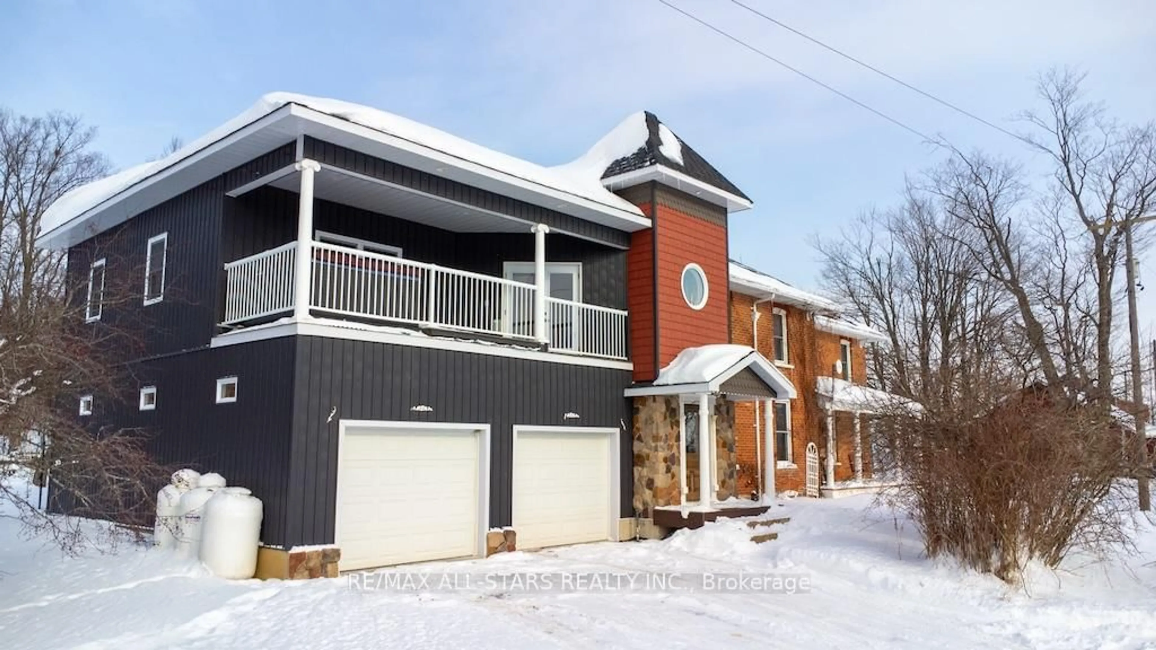 Home with brick exterior material, building for 1665 Dranoel Rd, Cavan Monaghan Ontario L0A 1C0