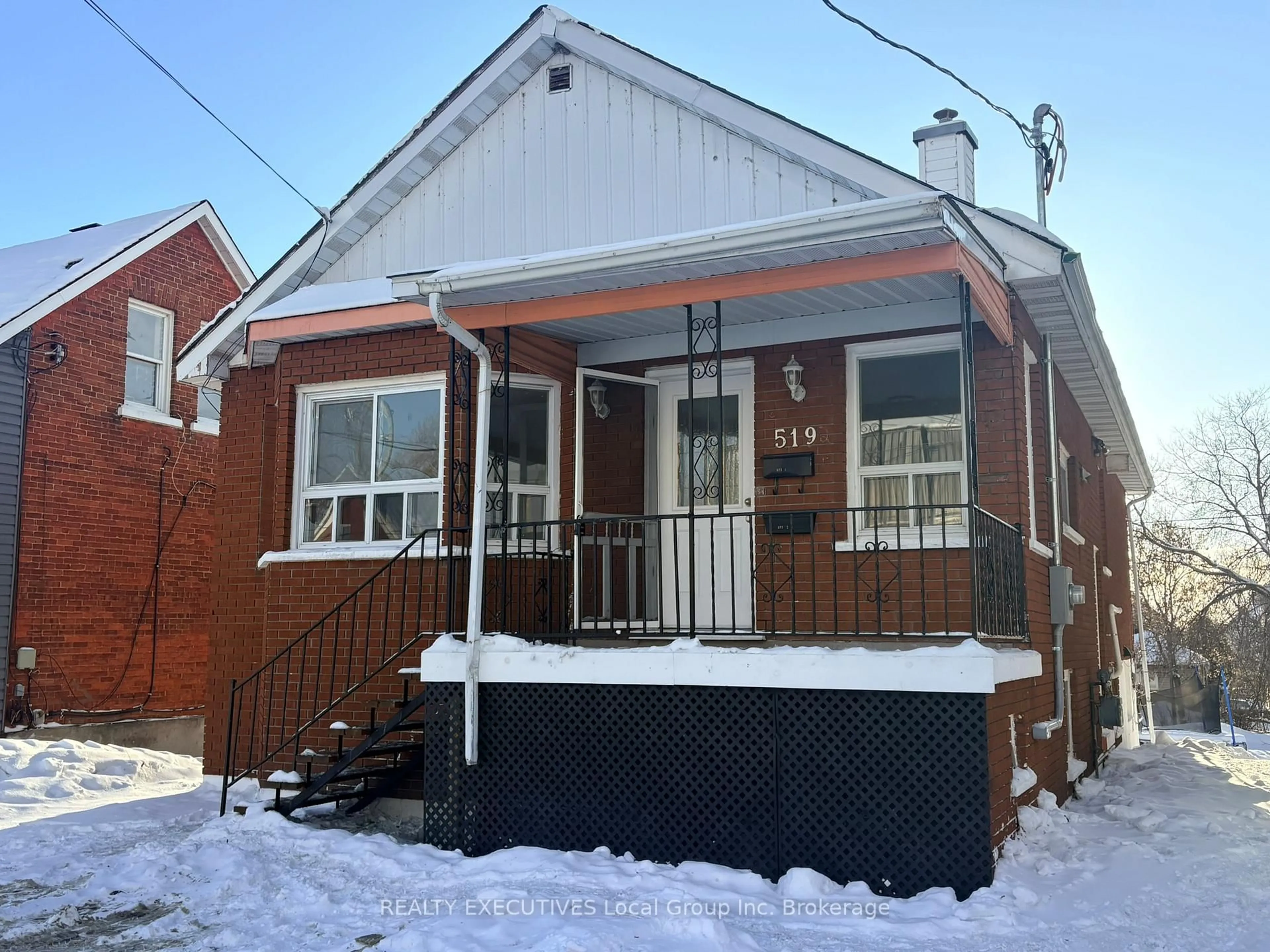 Home with brick exterior material, street for 519 Worthington St, North Bay Ontario P1B 1H7
