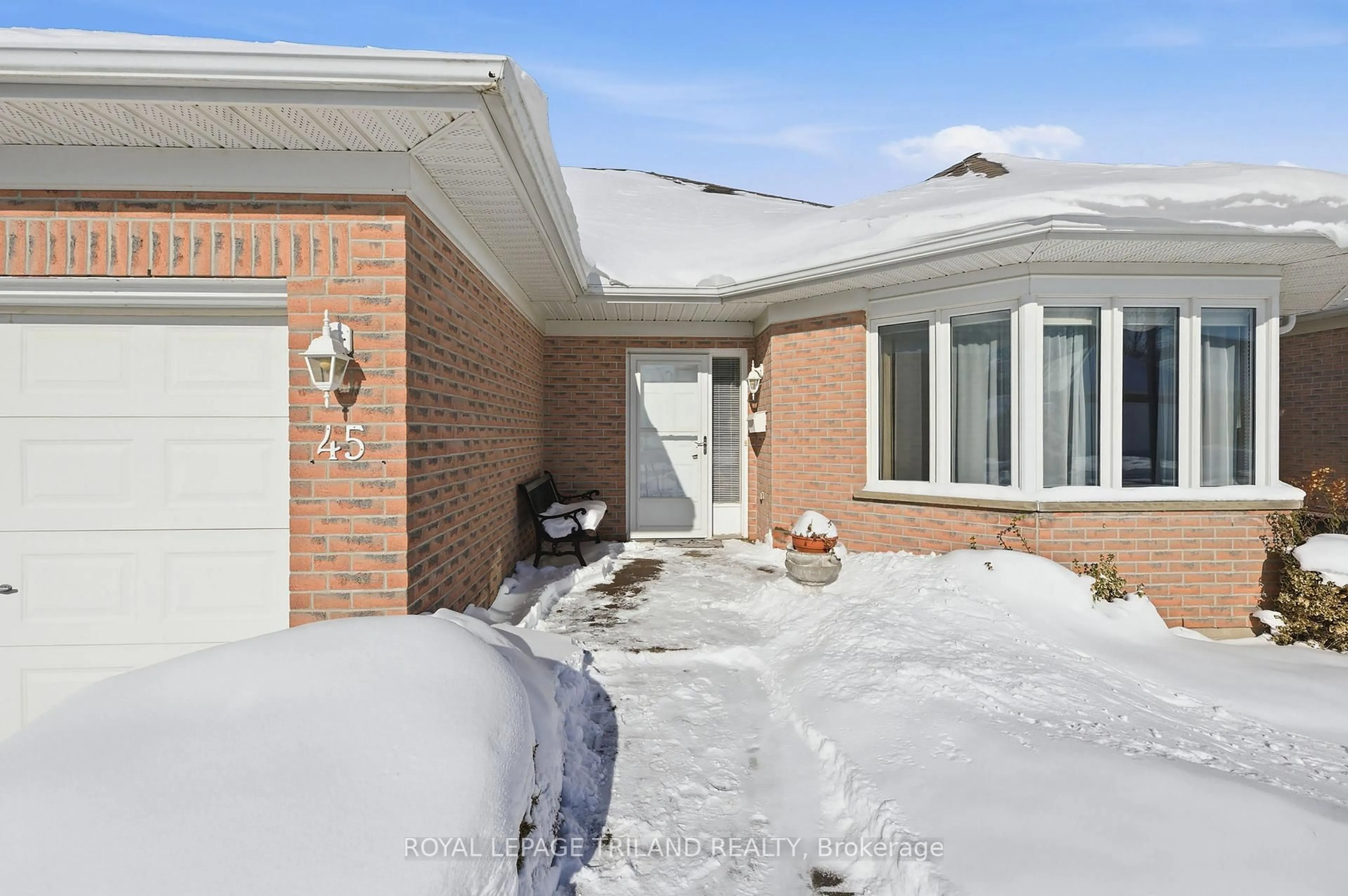 Home with brick exterior material, street for 45 ILDERBROOK Circ, Middlesex Centre Ontario N0M 2A0