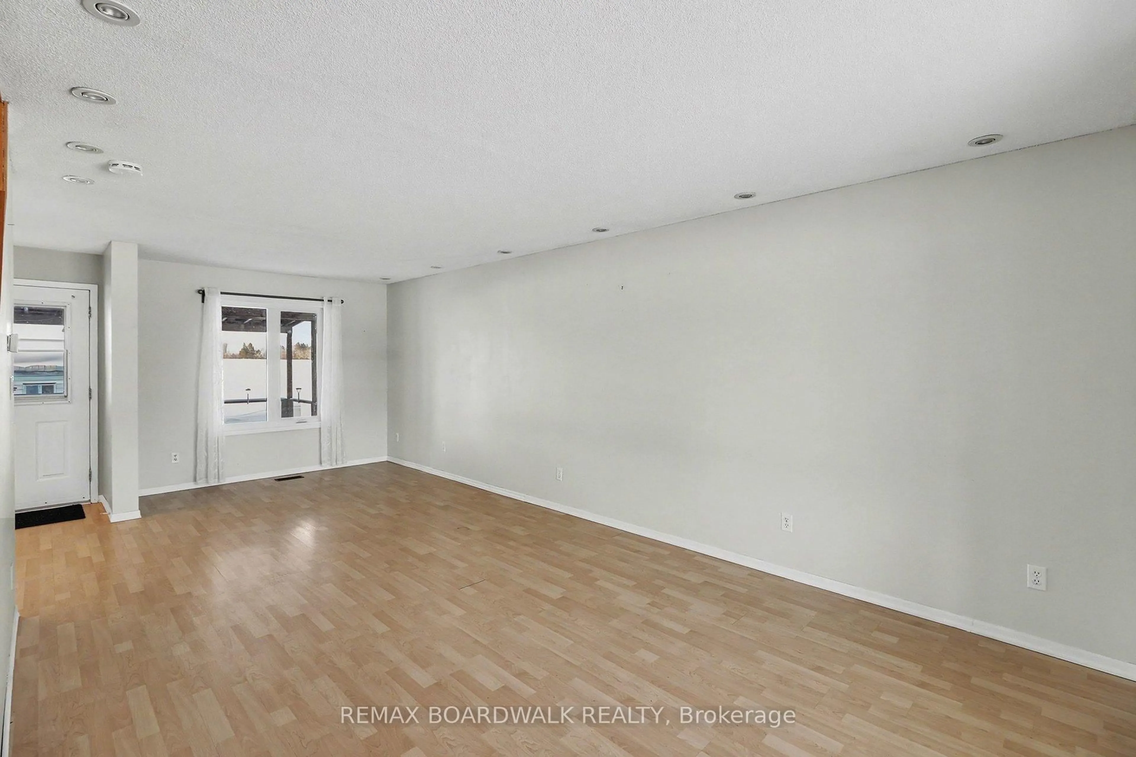 A pic of a room for 16319 Seventh Rd, North Stormont Ontario K0C 1W0