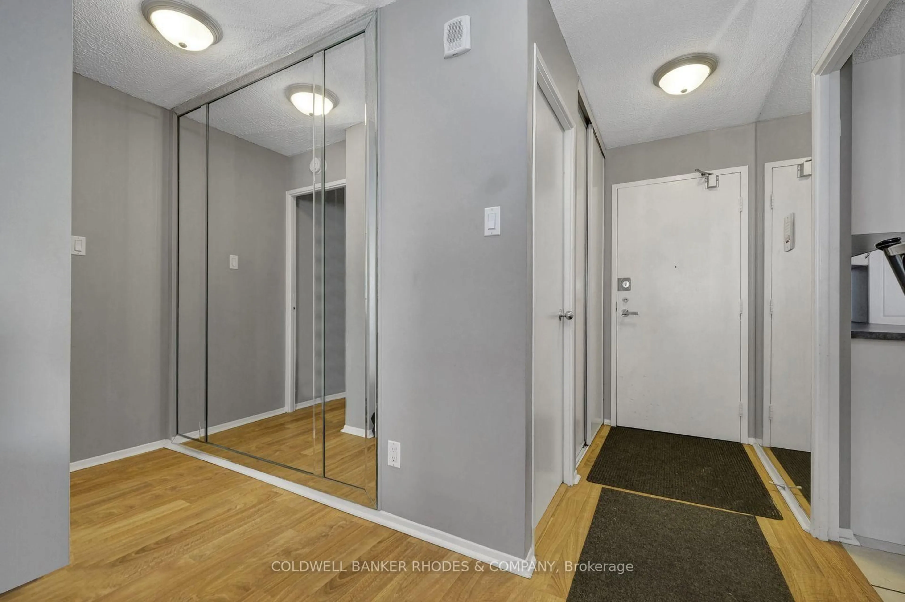 Unknown for 1785 Frobisher Lane #1609, Ottawa Ontario K1G 3T7