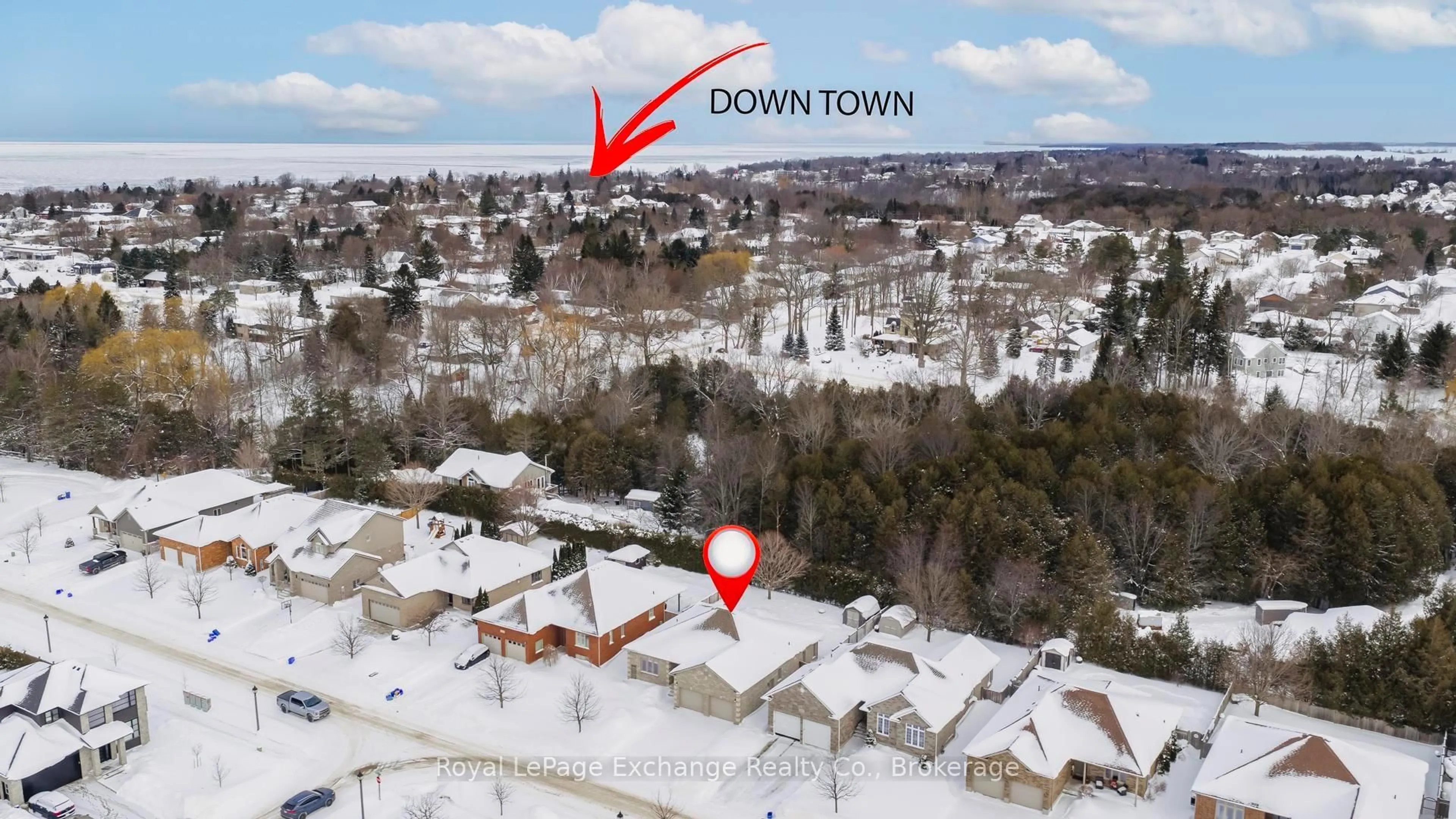 A pic from outside/outdoor area/front of a property/back of a property/a pic from drone, mountain view for 311 Wieck Blvd, Kincardine Ontario N2Z 0A7