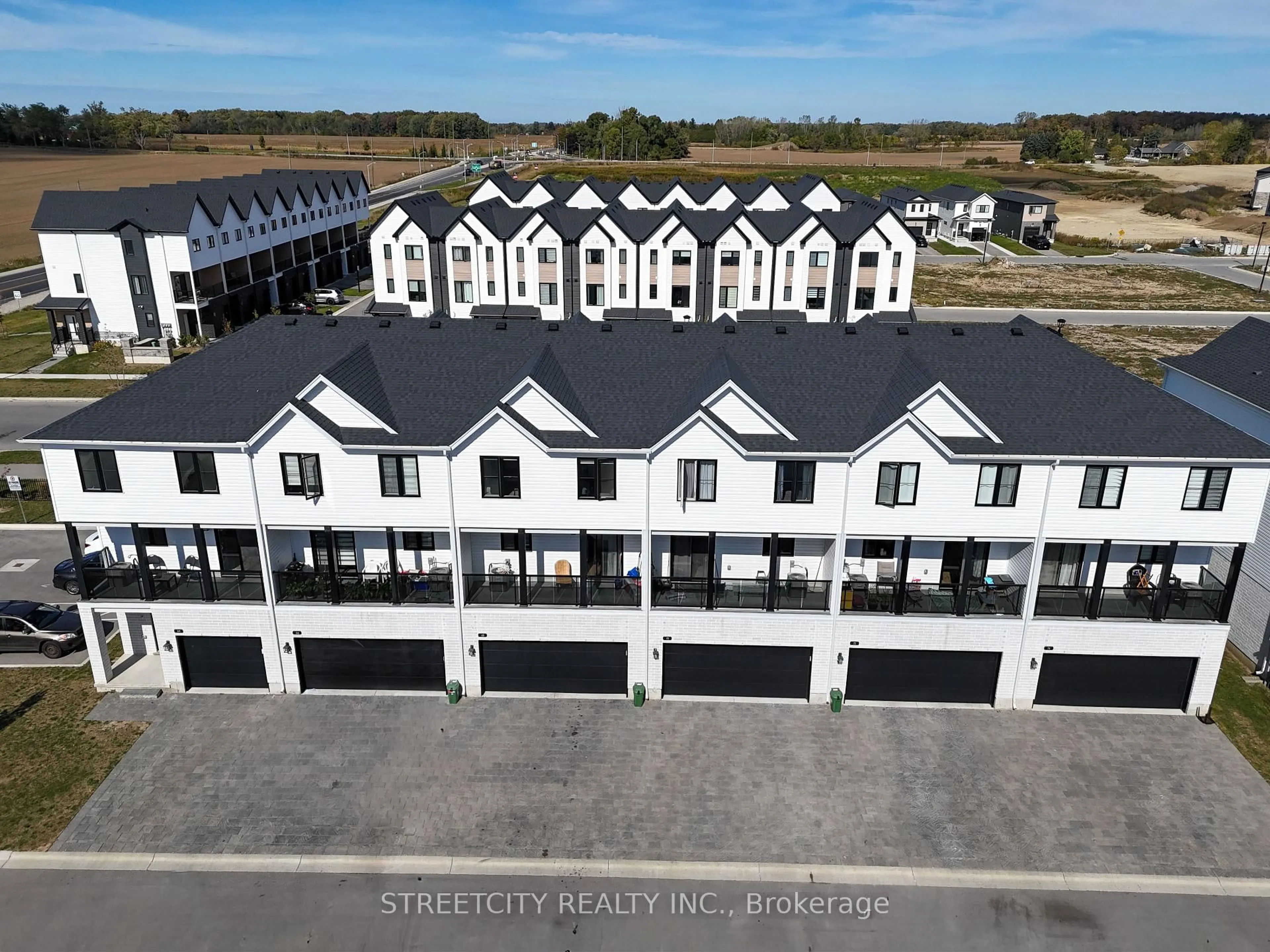 A pic from outside/outdoor area/front of a property/back of a property/a pic from drone, street for 1781 Henrica Ave #64, London North Ontario N6G 0Y2