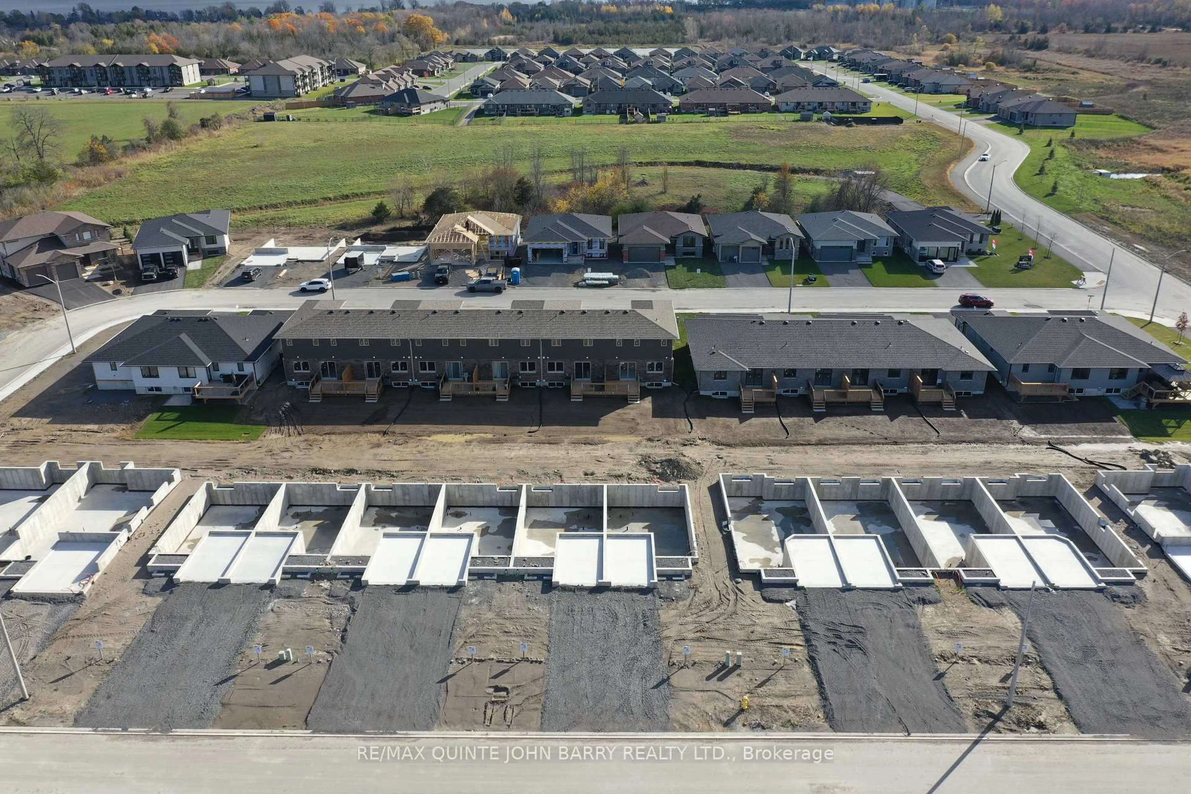 A pic from outside/outdoor area/front of a property/back of a property/a pic from drone, unknown for 55 Parkland Circle #Lot 52, Quinte West Ontario K8V 0R3