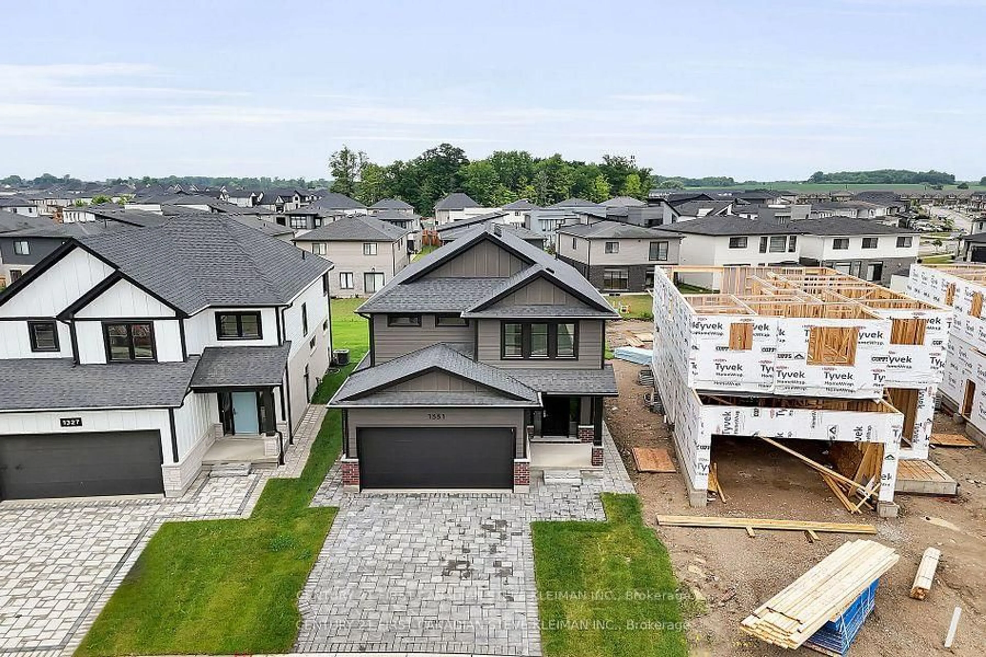 A pic from outside/outdoor area/front of a property/back of a property/a pic from drone, street for 1331 Bush Hill Link, London North Ontario N6G 0X6