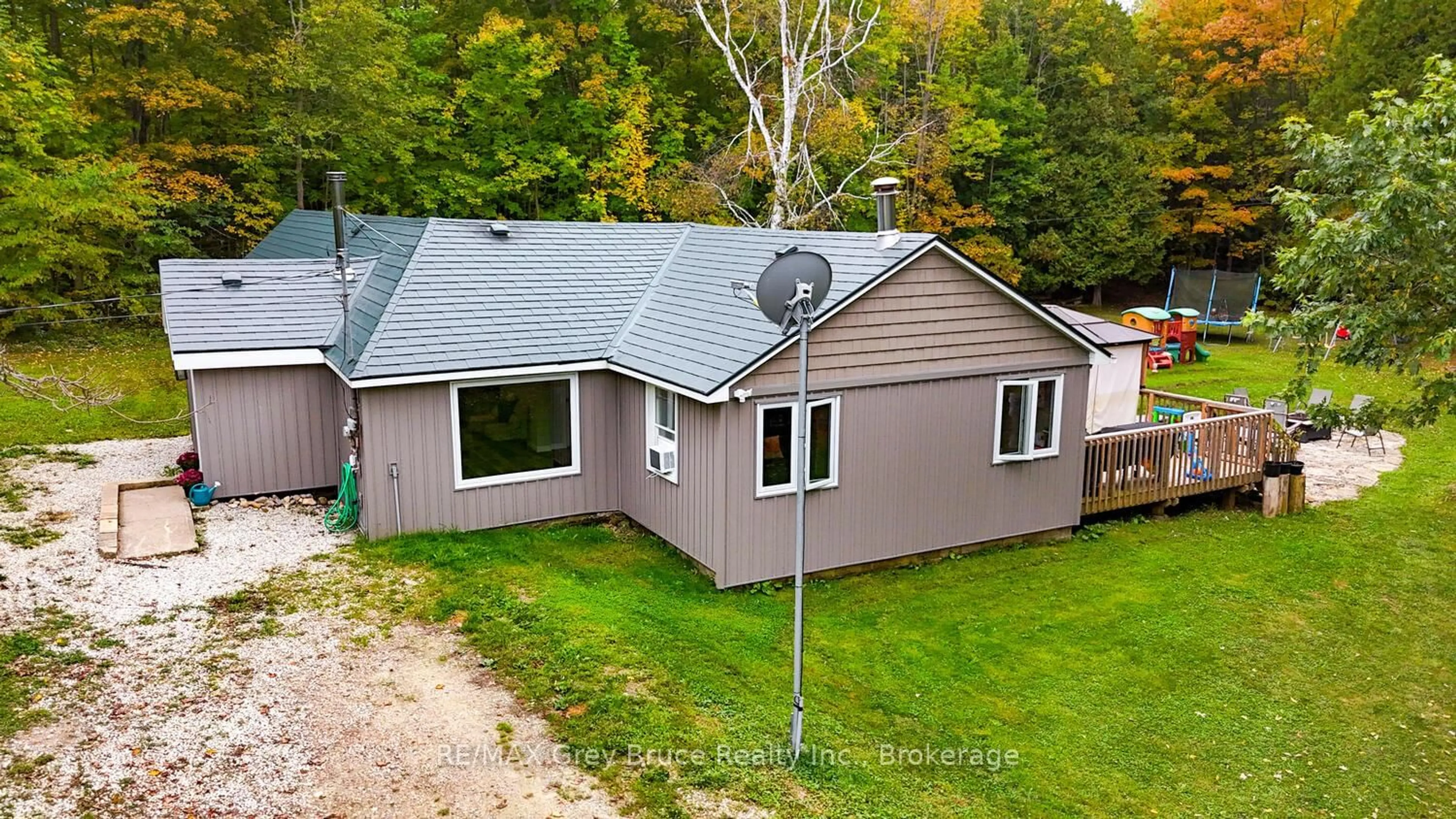 A pic from outside/outdoor area/front of a property/back of a property/a pic from drone, unknown for 217 Kings Cres, South Bruce Peninsula Ontario N0H 2T0
