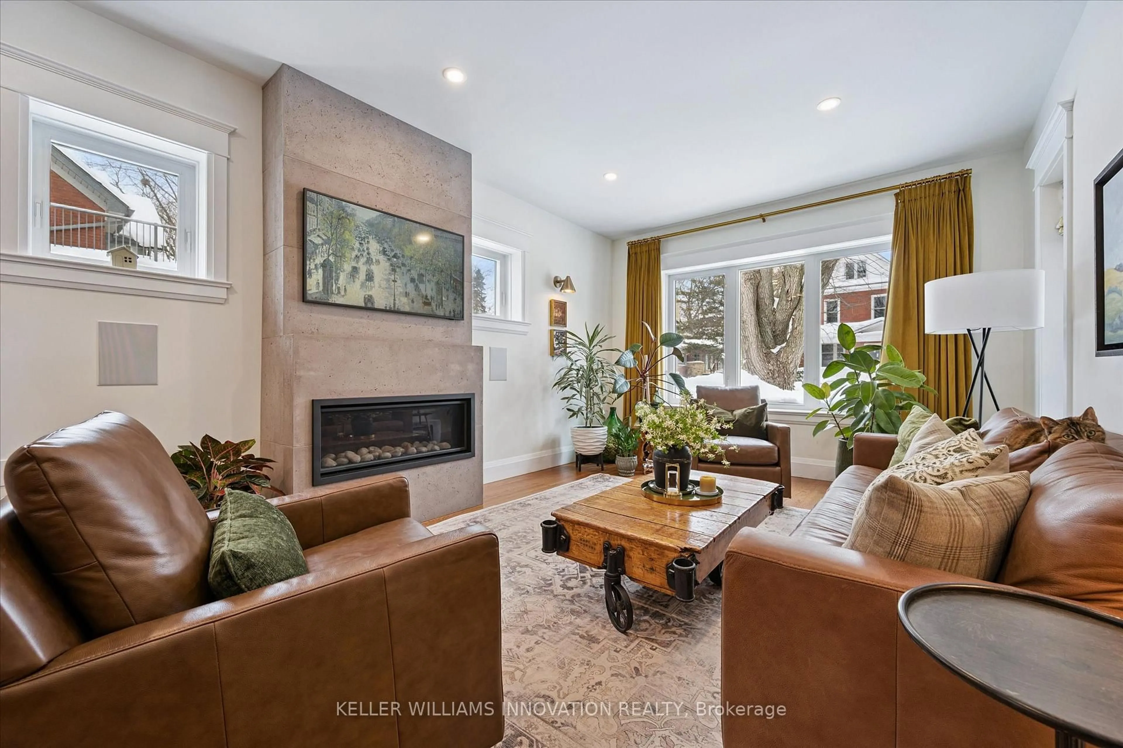 Living room with furniture, unknown for 63 Menno St, Waterloo Ontario N2L 2A6