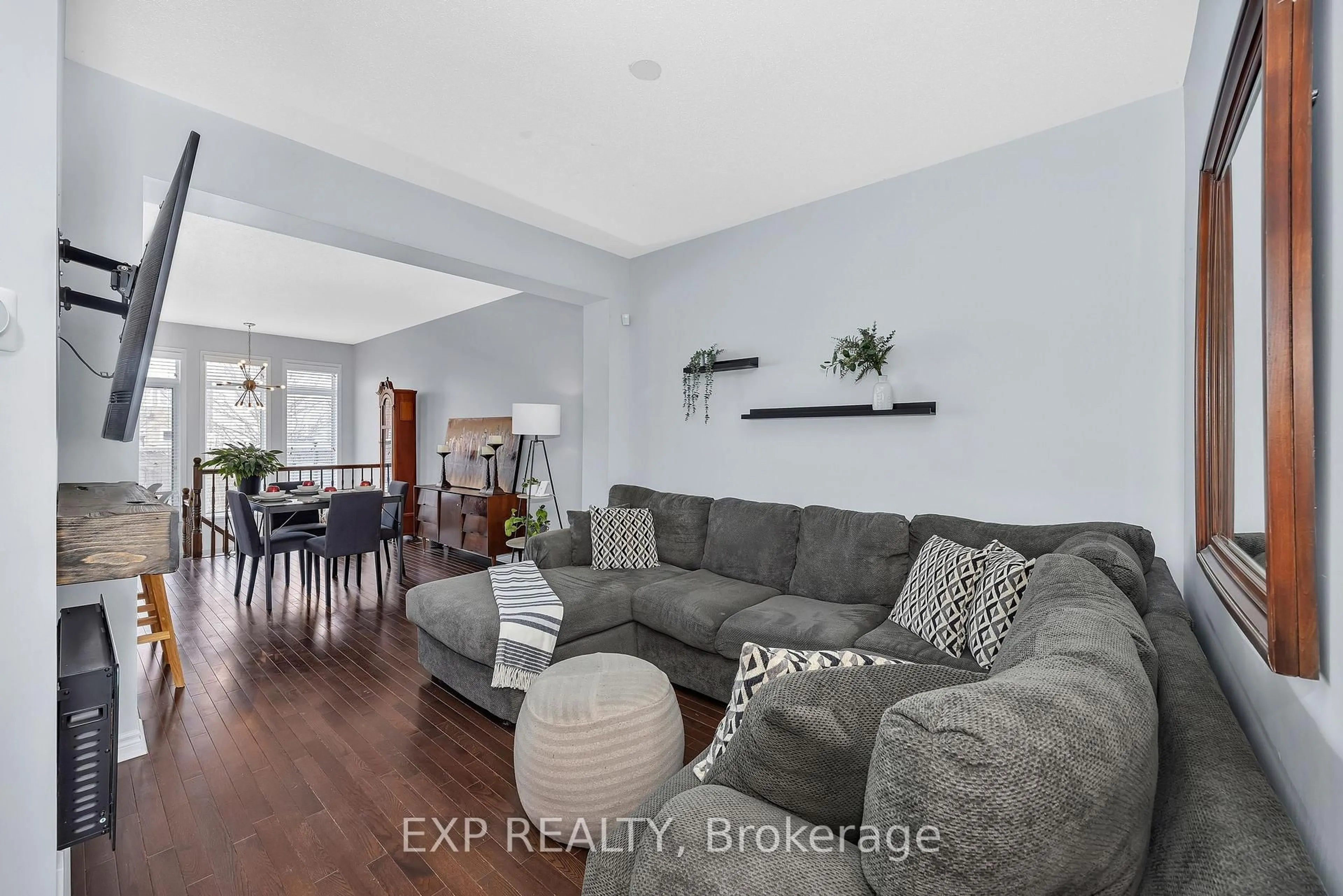 Living room with furniture, unknown for 268 Eye Bright Cres, Ottawa Ontario K1V 2K7