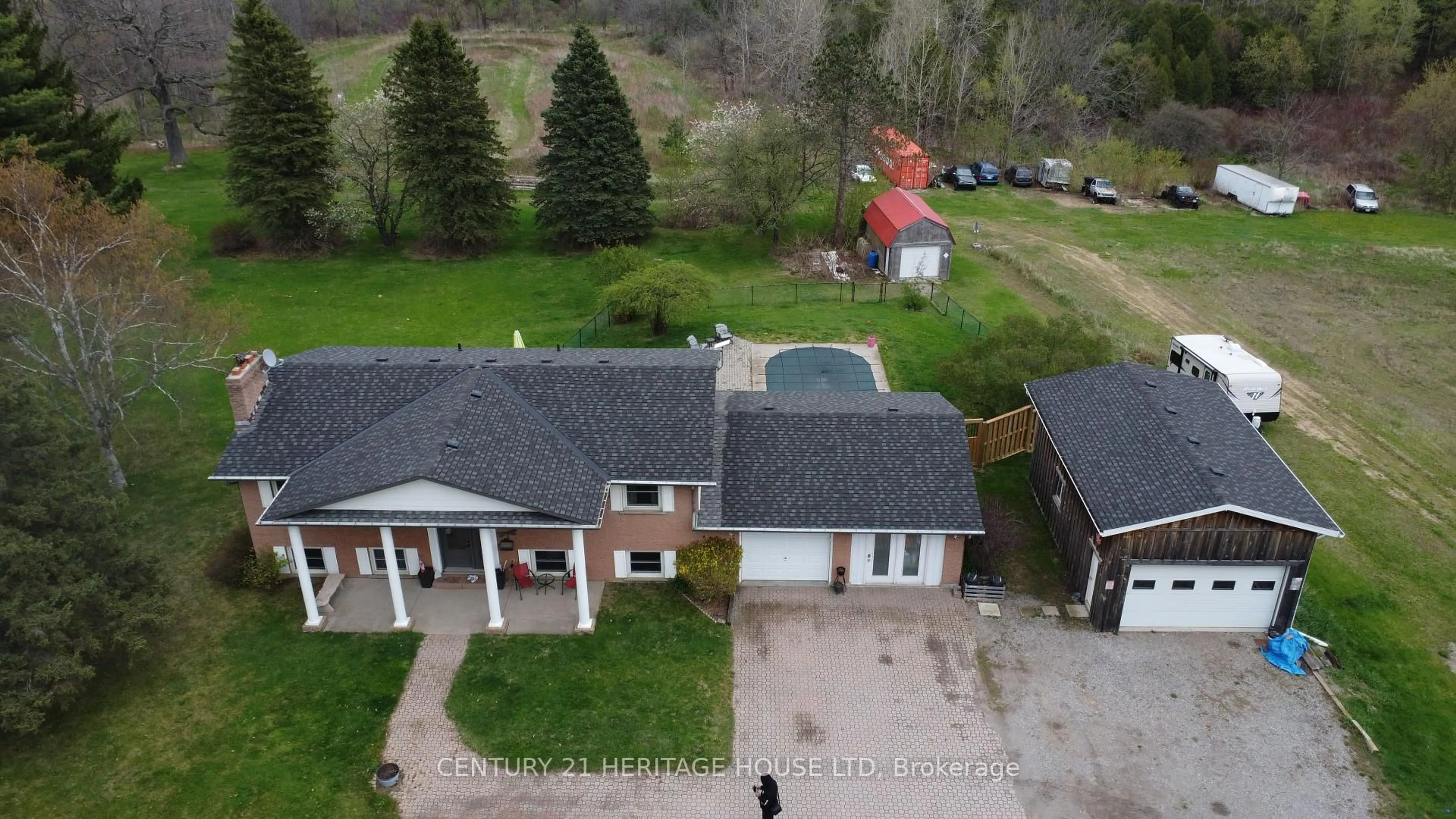 A pic from outside/outdoor area/front of a property/back of a property/a pic from drone, building for 24 Highway 24, Brant Ontario N0E 1R0