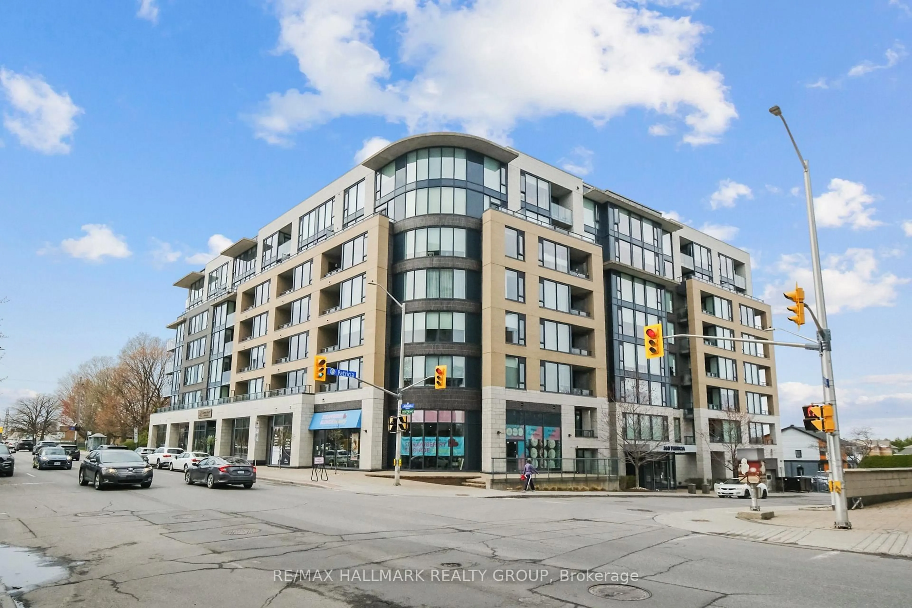 Unknown for 360 Patricia Ave #103, Ottawa Ontario K1Z 0A8