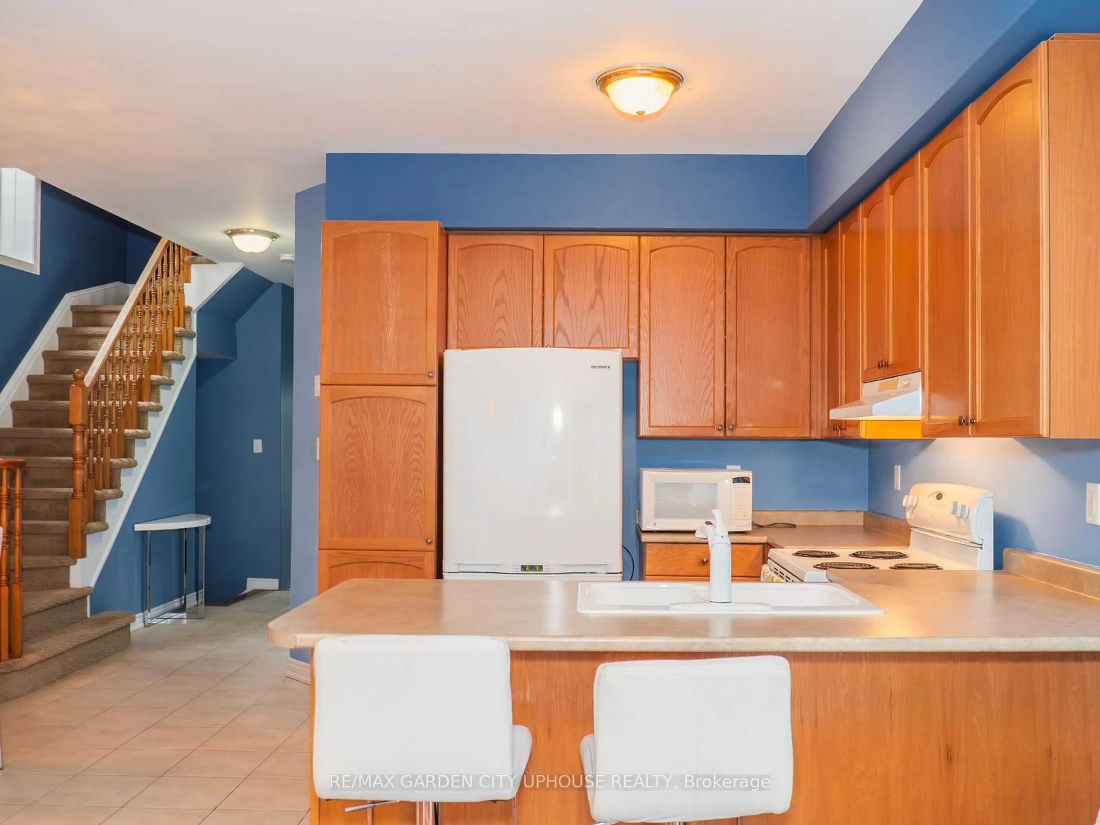 Unknown for 50 Chloe St, St. Catharines Ontario L2P 0A5