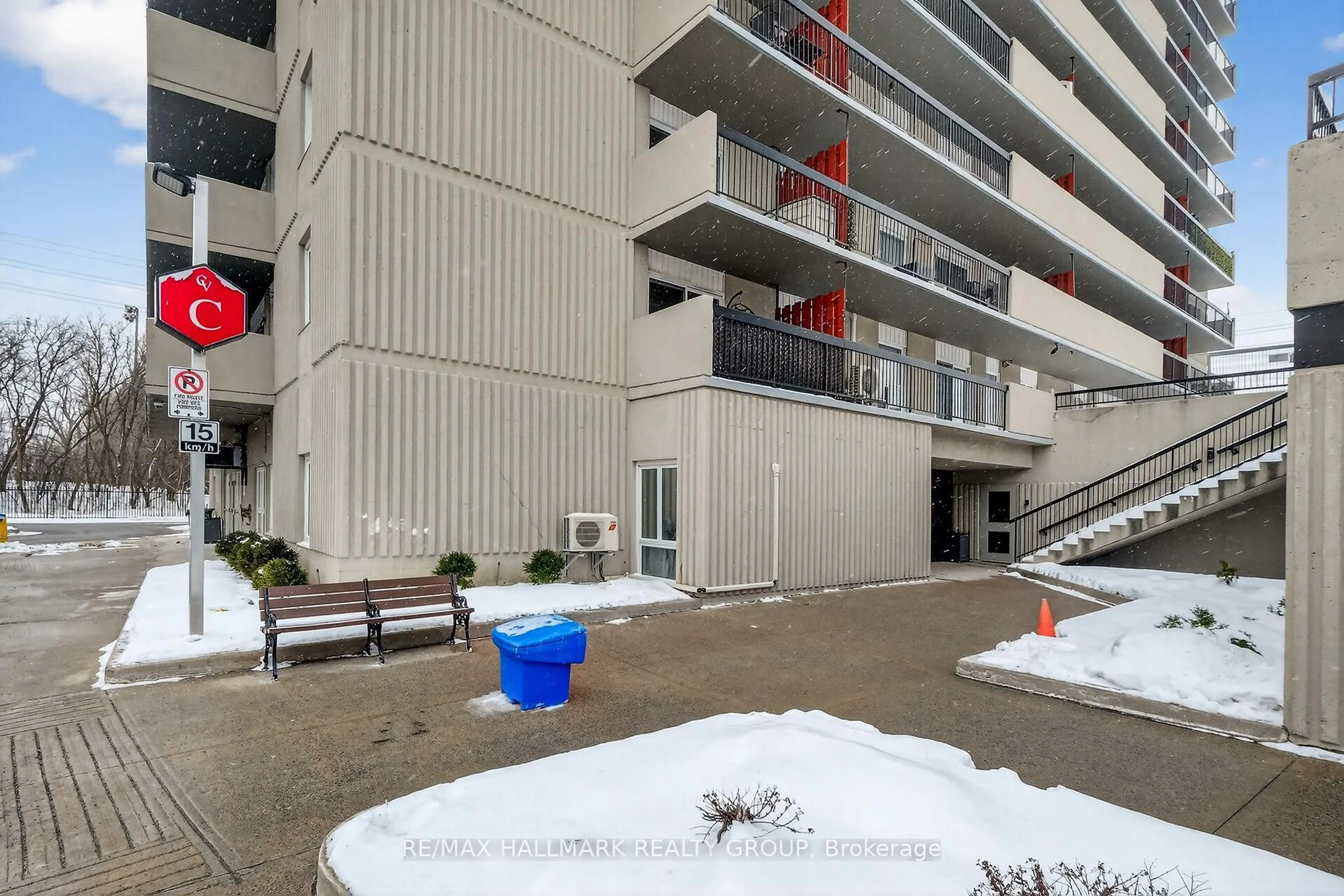 Patio, unknown for 158C McArthur Ave #1408, Ottawa Ontario K1L 8E7