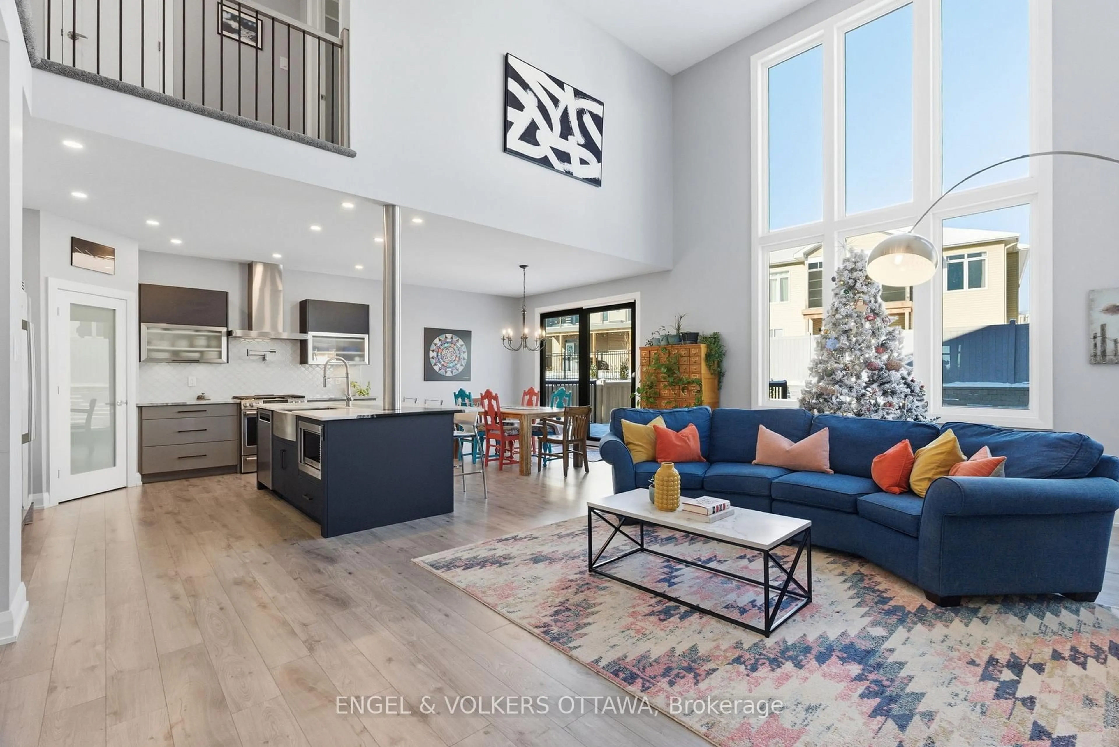 Open concept kitchen, unknown for 640 Meadowridge Circ, Carp Ontario K0A 1L0