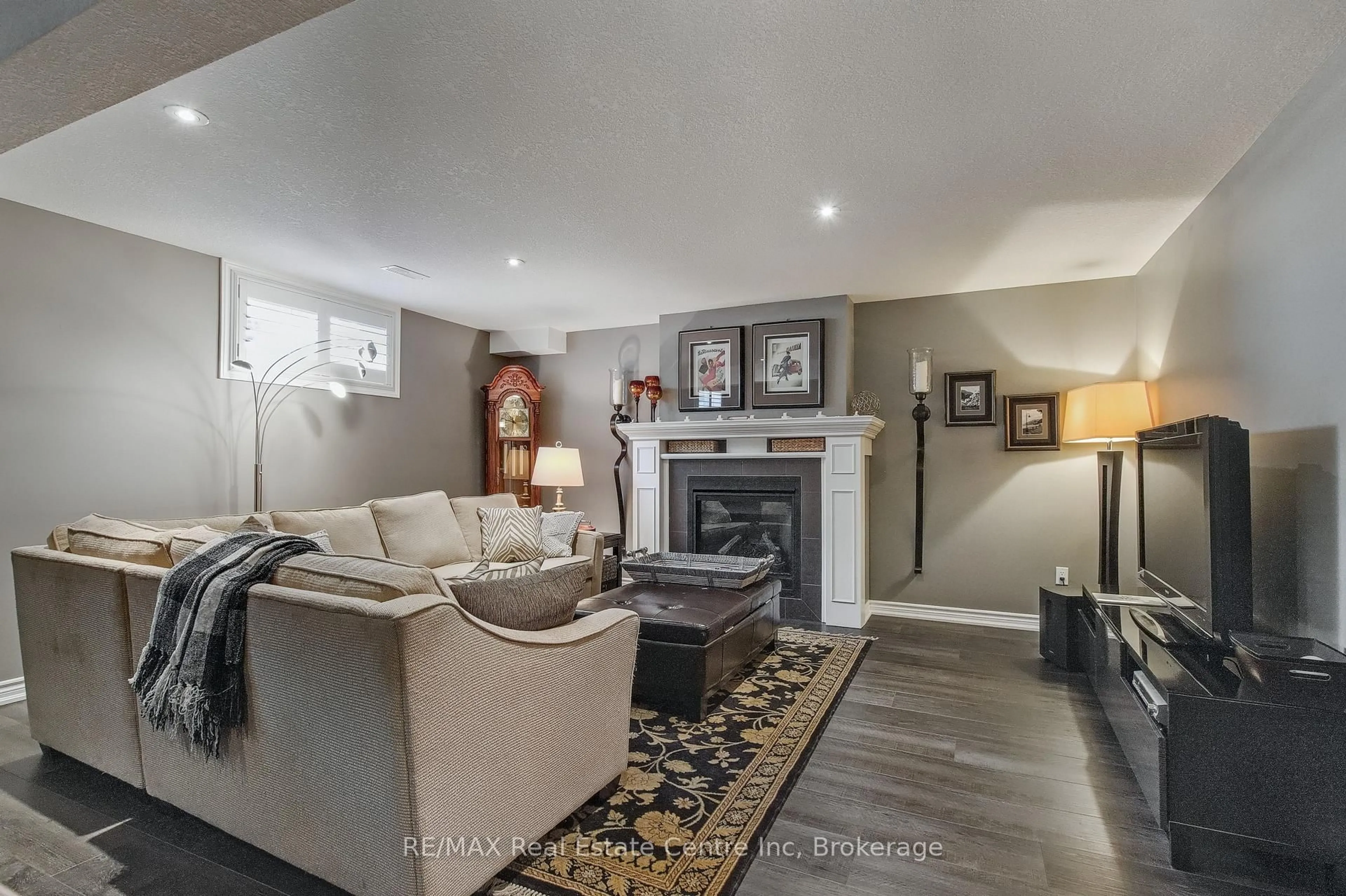 Living room with furniture, unknown for 70 Mcgowan St, Centre Wellington Ontario N0B 1S0