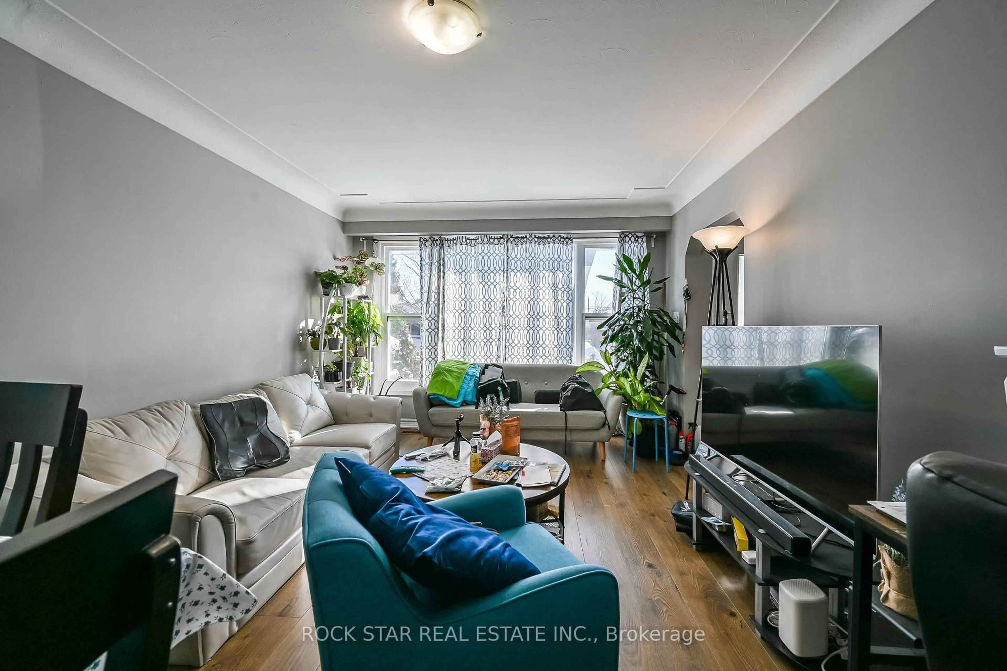 Living room with furniture, unknown for 76 Terrace Dr, Hamilton Ontario L9A 2Y6