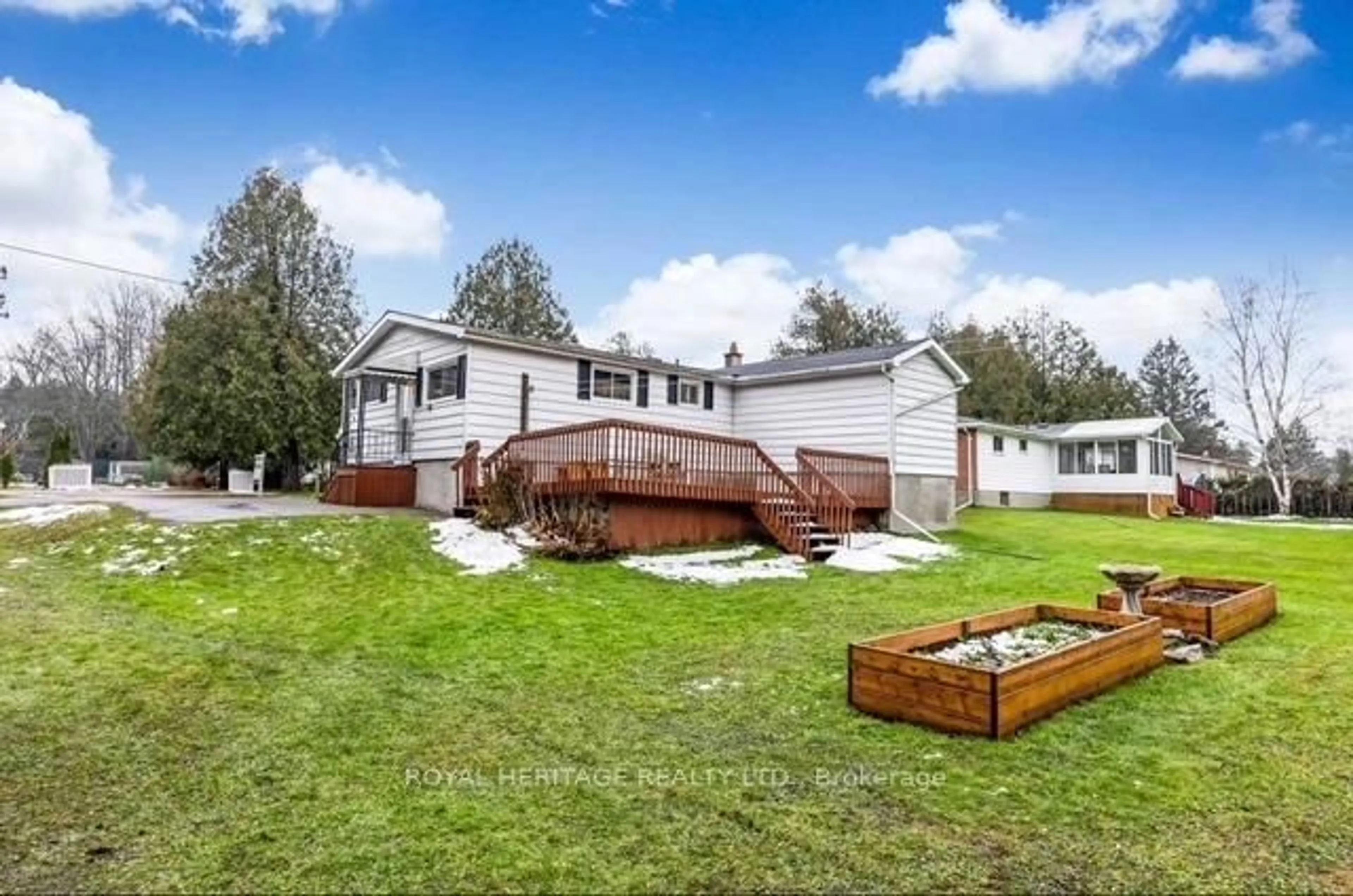 A pic from outside/outdoor area/front of a property/back of a property/a pic from drone, mountain view for 1436 Cedar Valley Rd, Cavan Monaghan Ontario K0L 1V0