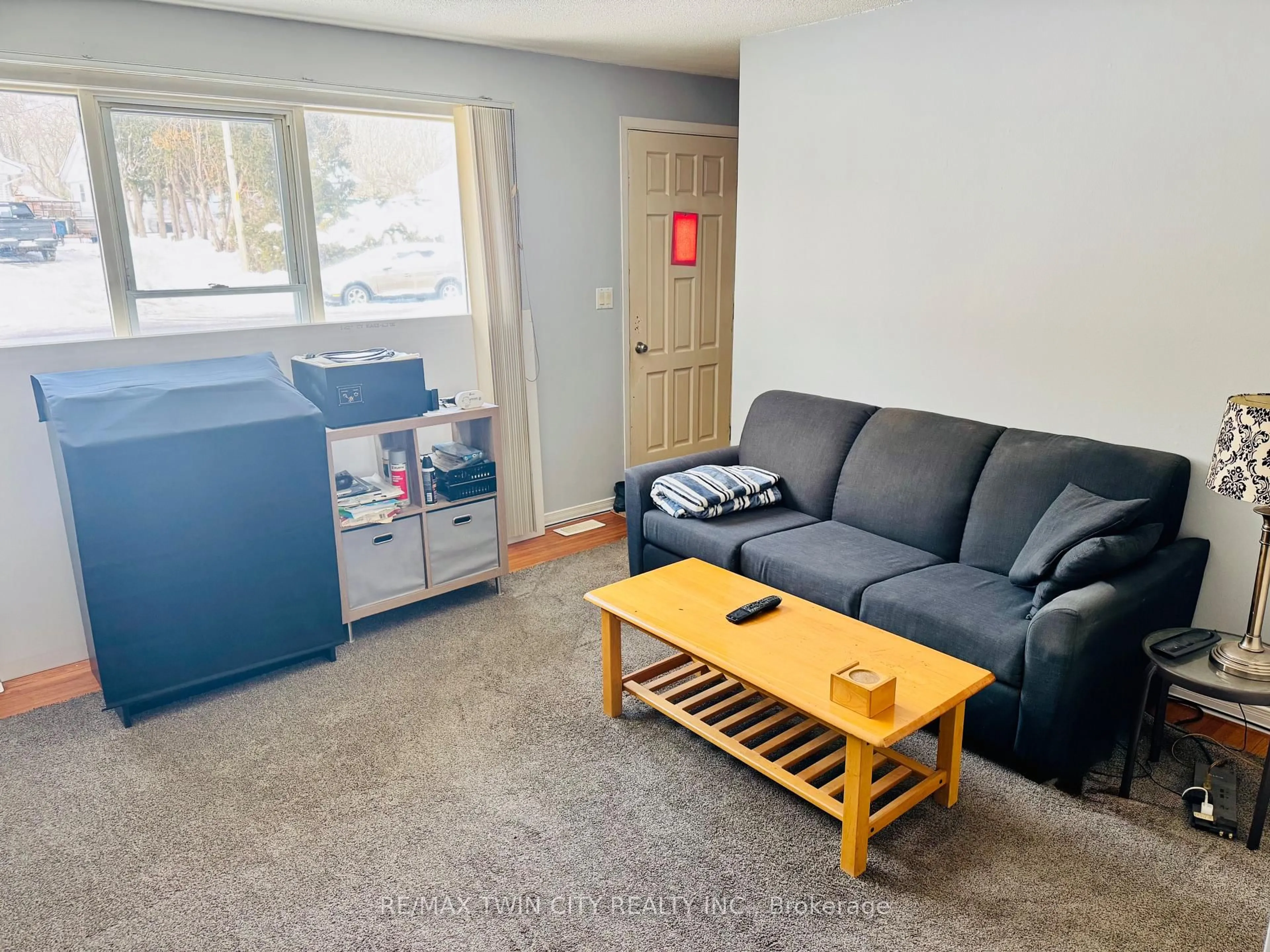 A pic of a room for 85 Elm St, Norfolk Ontario N3Y 3B7