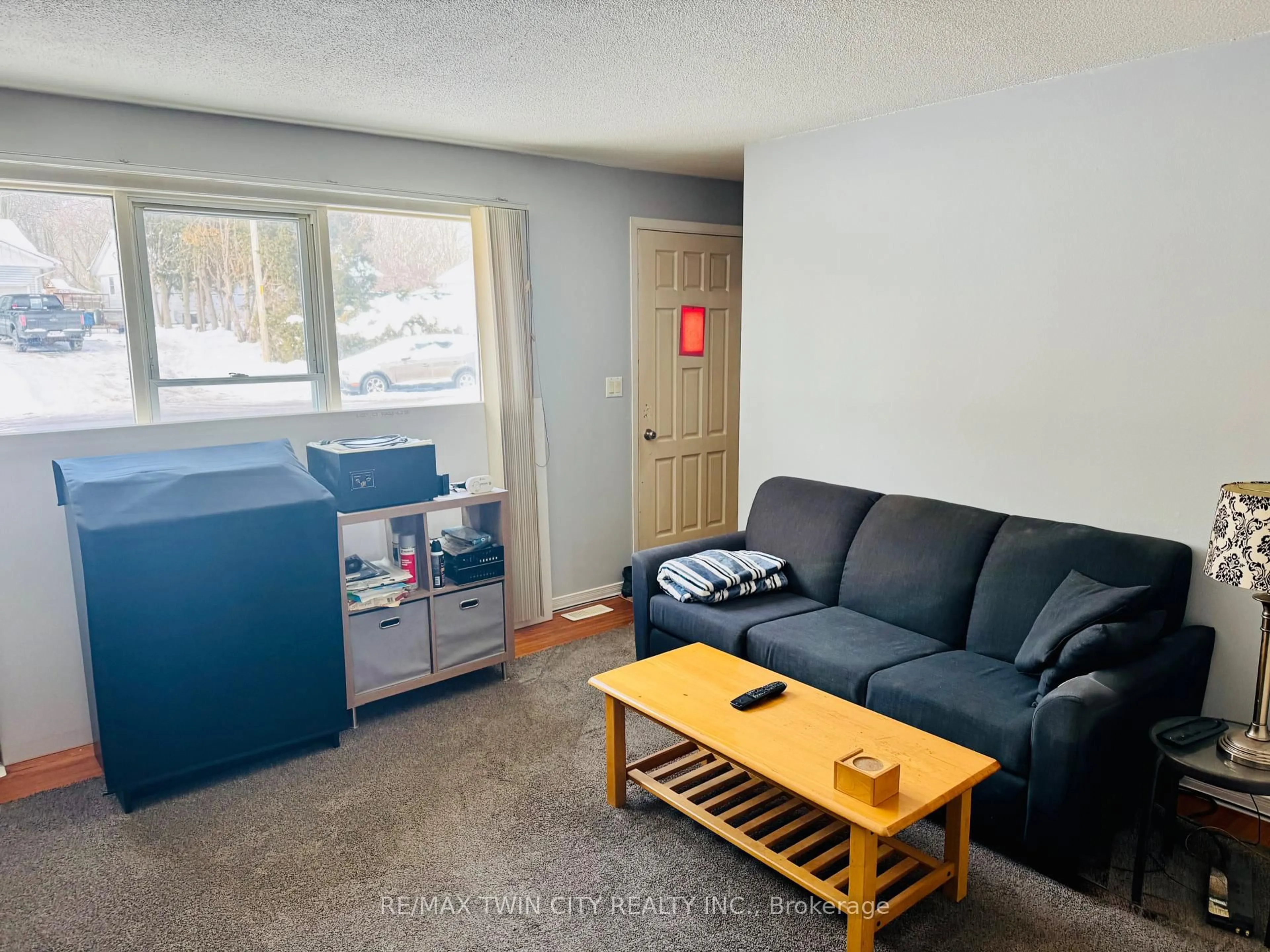 A pic of a room for 85 Elm St, Norfolk Ontario N3Y 3B7