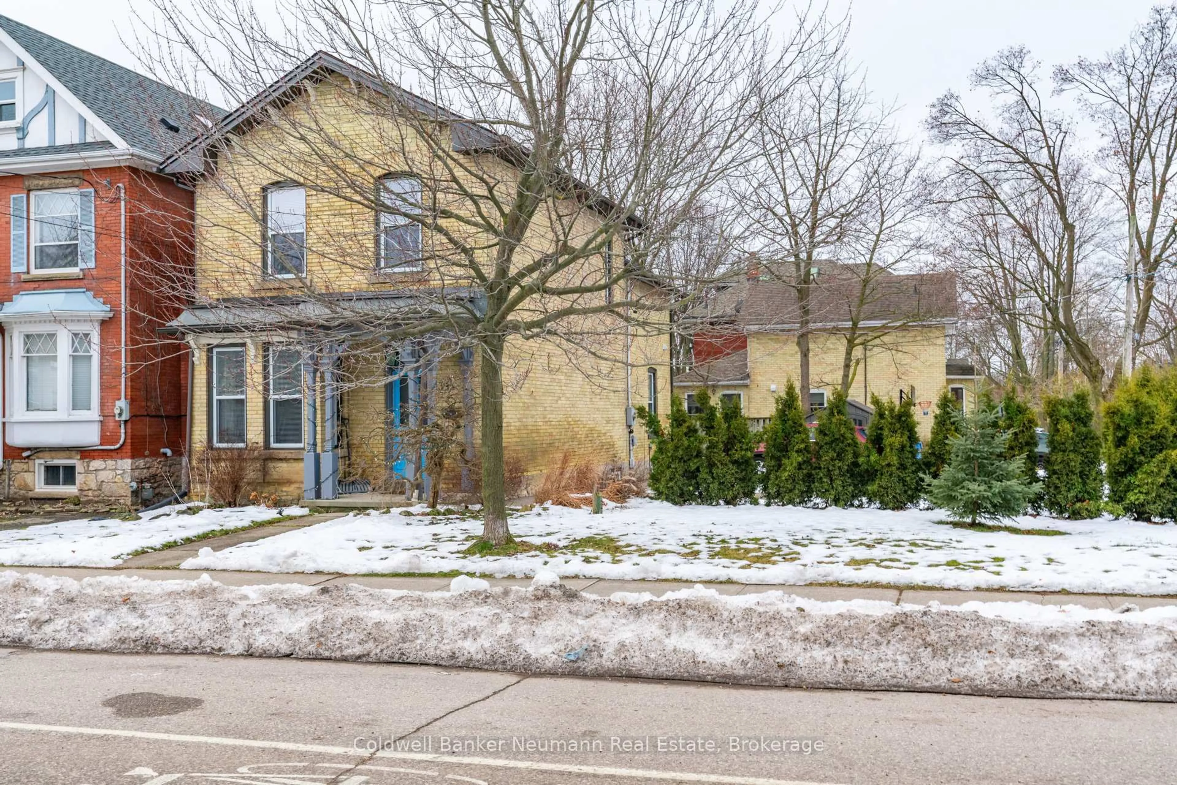 Home with brick exterior material, street for 394 Woolwich St, Guelph Ontario N1H 3W7