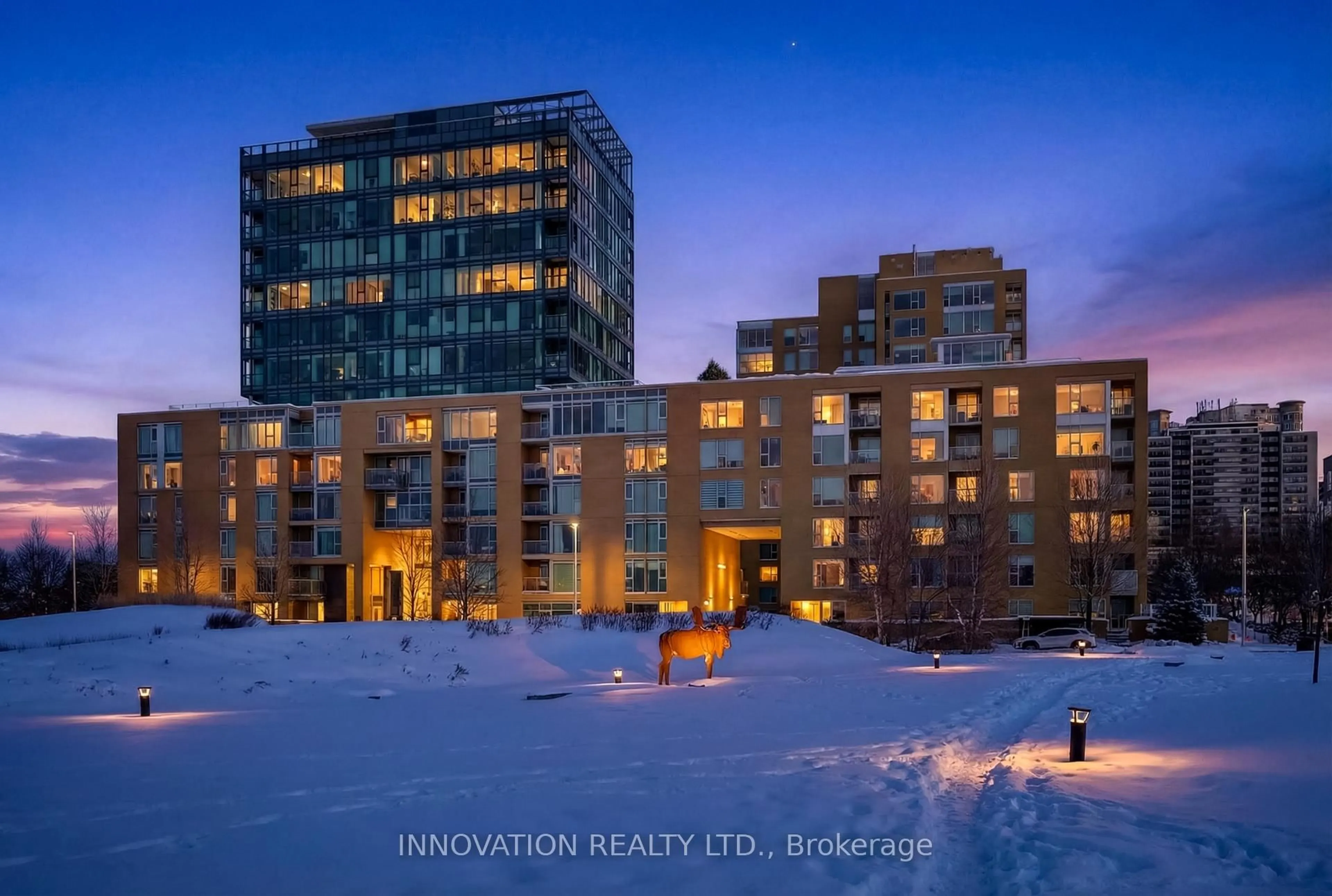 Indoor foyer for 250 Lett St #301, Ottawa Ontario K1R 0A8