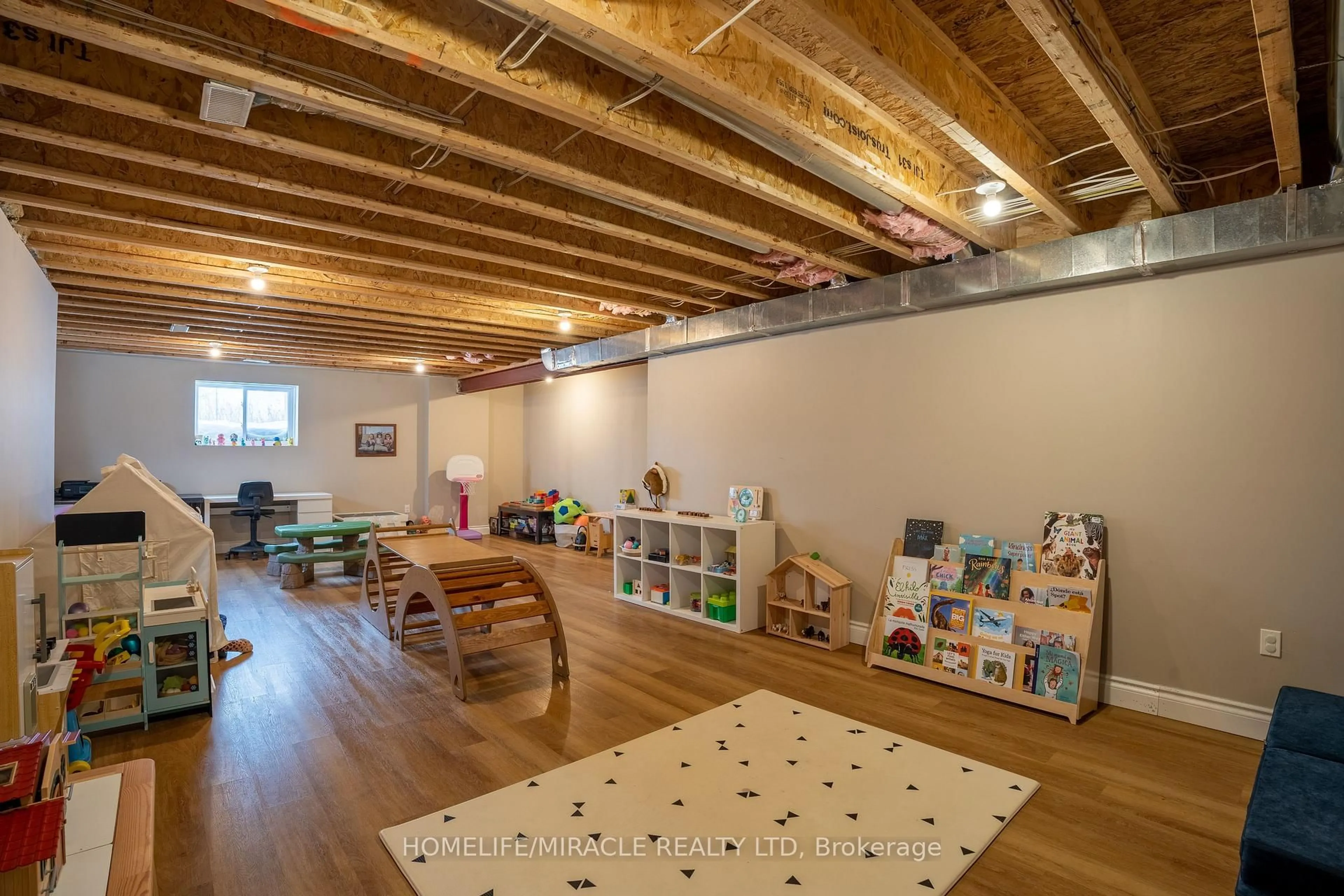 Unknown for 14123 Montrose Rd, Niagara Falls Ontario L3B 5N7