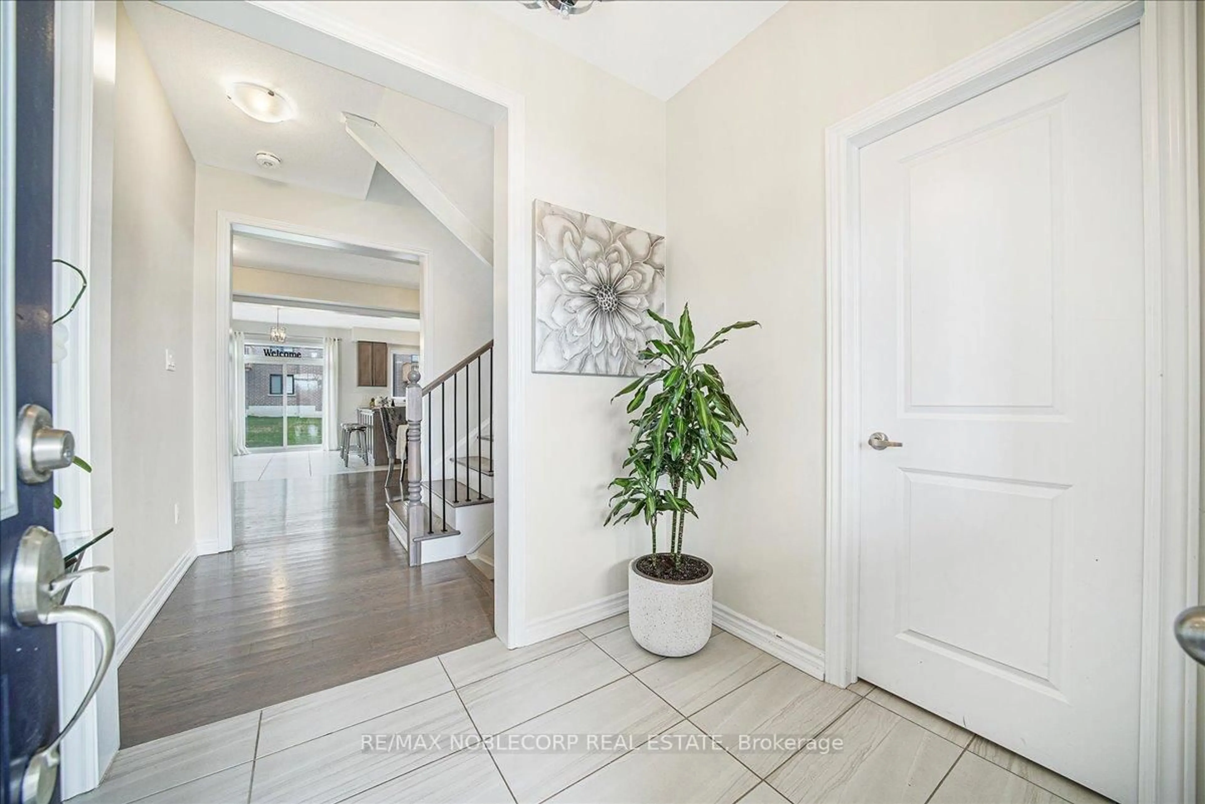 Indoor entryway for 12 Blaney St, Brant Ontario N0E 1N0