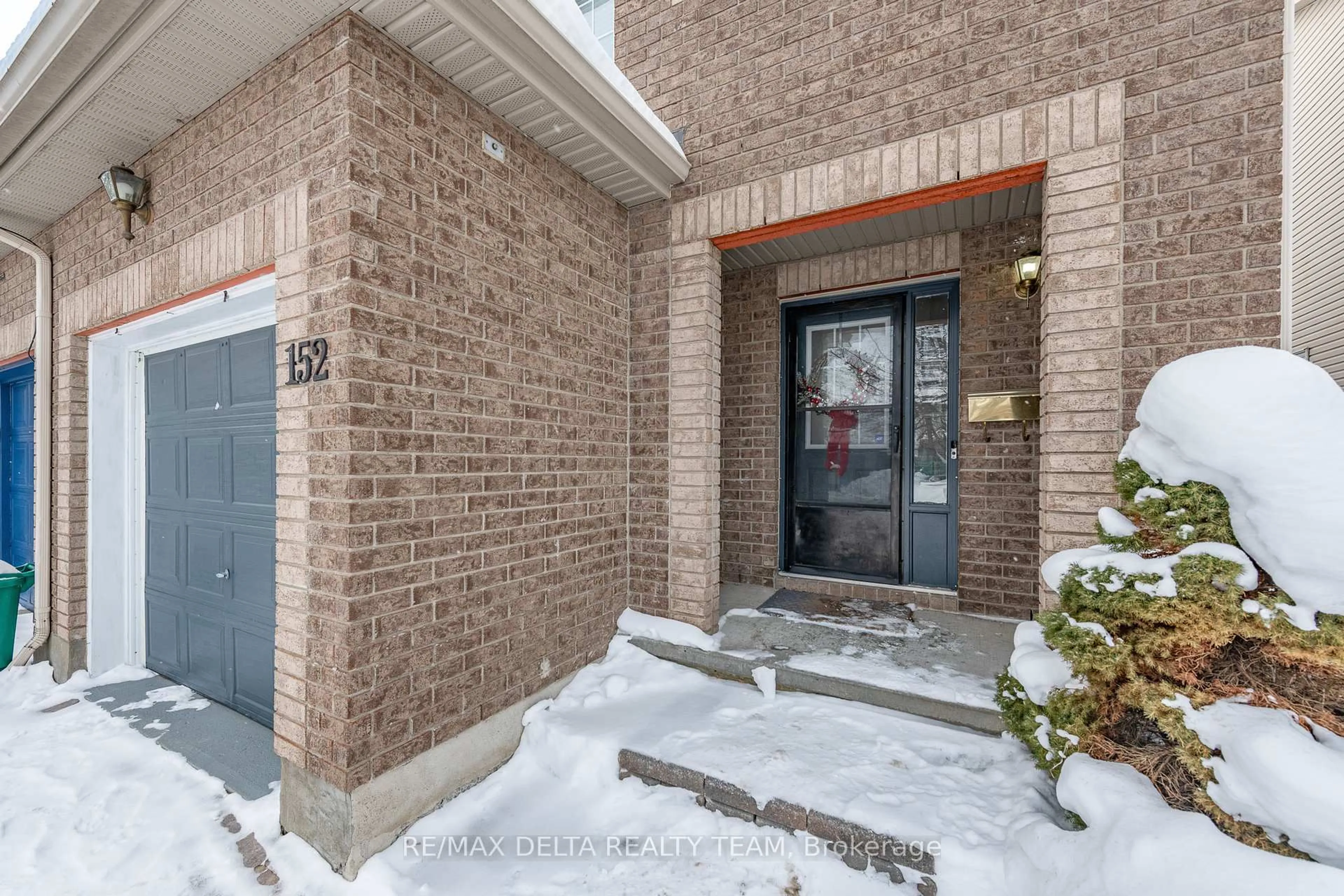 Unknown for 152 LUDLOWE St, Ottawa Ontario K4A 5C7