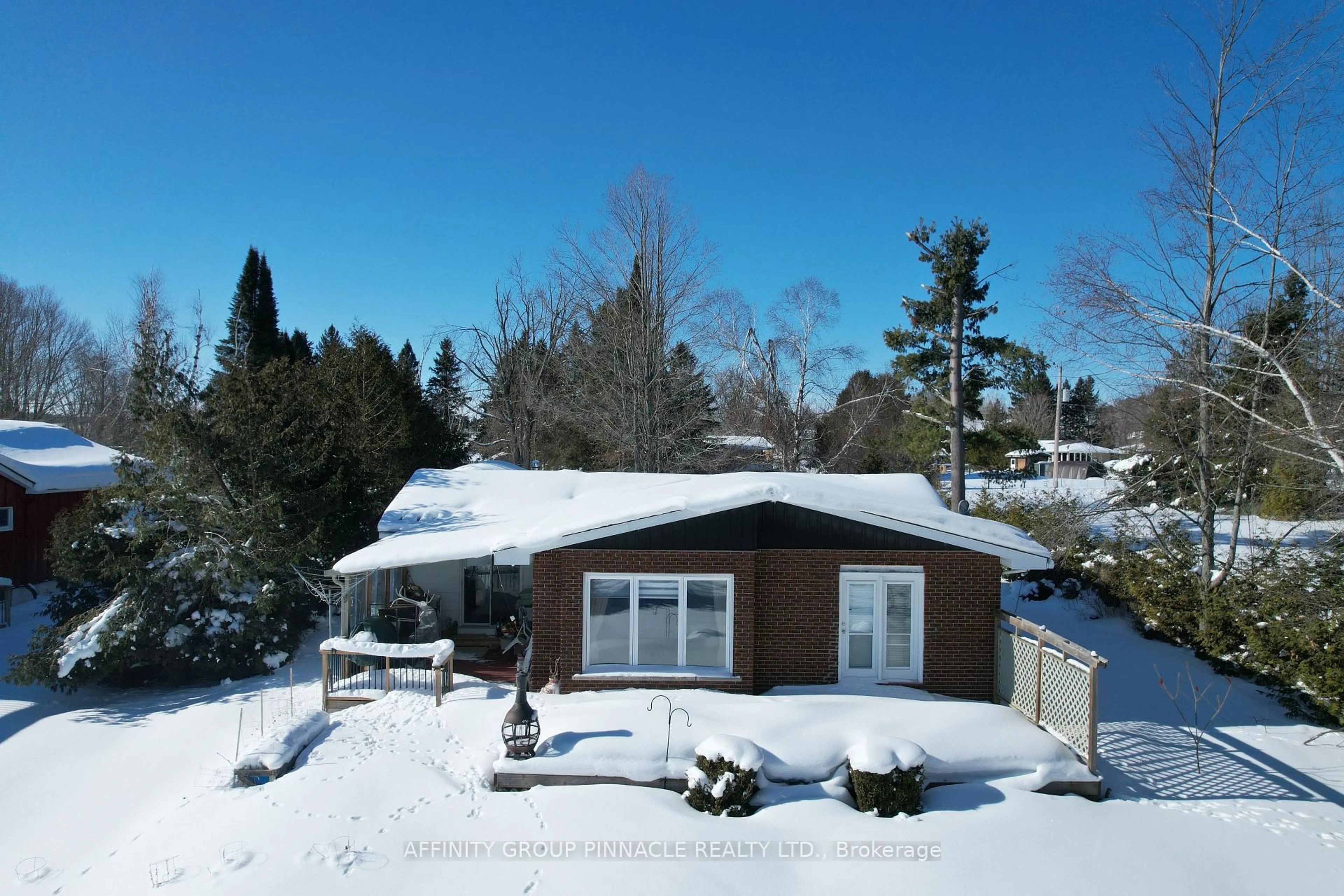 A pic from outside/outdoor area/front of a property/back of a property/a pic from drone, street for 10 Ewen St, Kawartha Lakes Ontario K0M 2B0