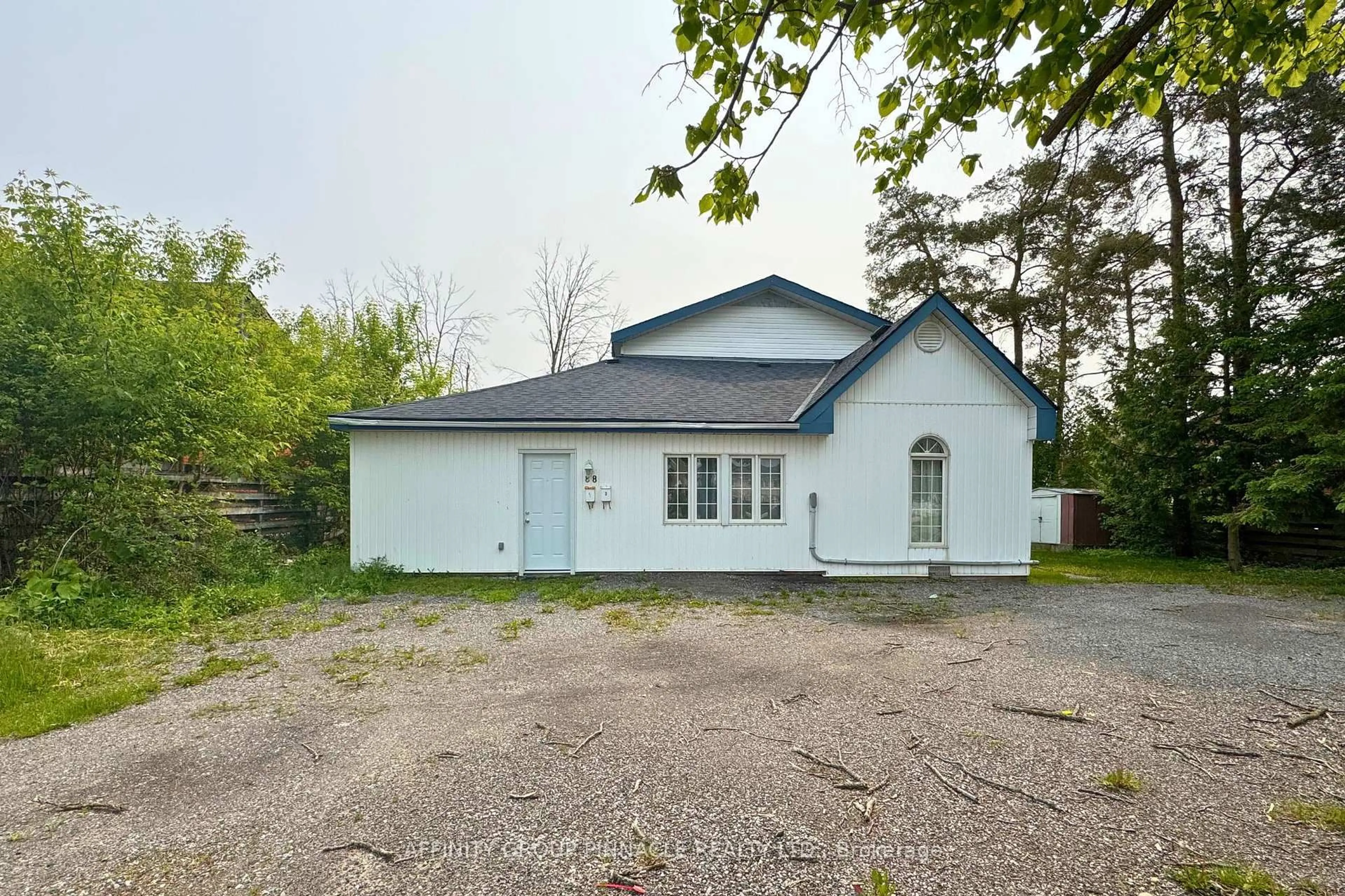A pic from outside/outdoor area/front of a property/back of a property/a pic from drone, building for 88 Albert St, Kawartha Lakes Ontario K9V 3H6
